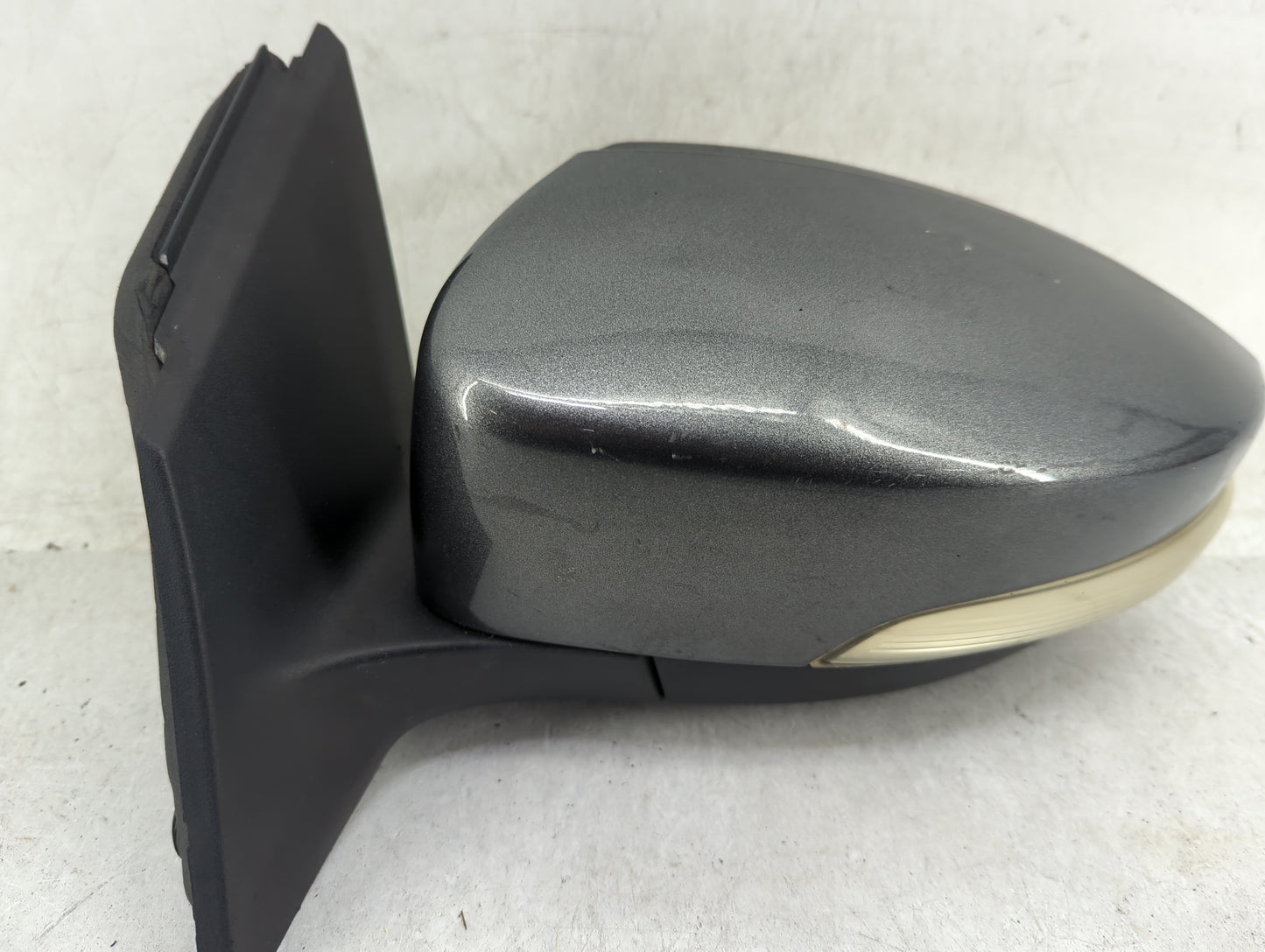 2012-2014 Ford Focus Driver Side View Mirror - Left Door Mirror OEM Used - Oemusedautoparts1.com