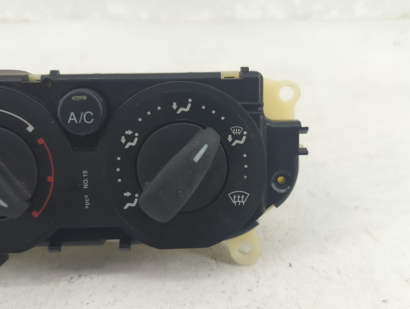 2013-2014 Ford Focus Climate Control Module Temperature AC/Heater Replacement P/N:CM5T-19980-AE Fits Fits 2013 2014 OEM Used