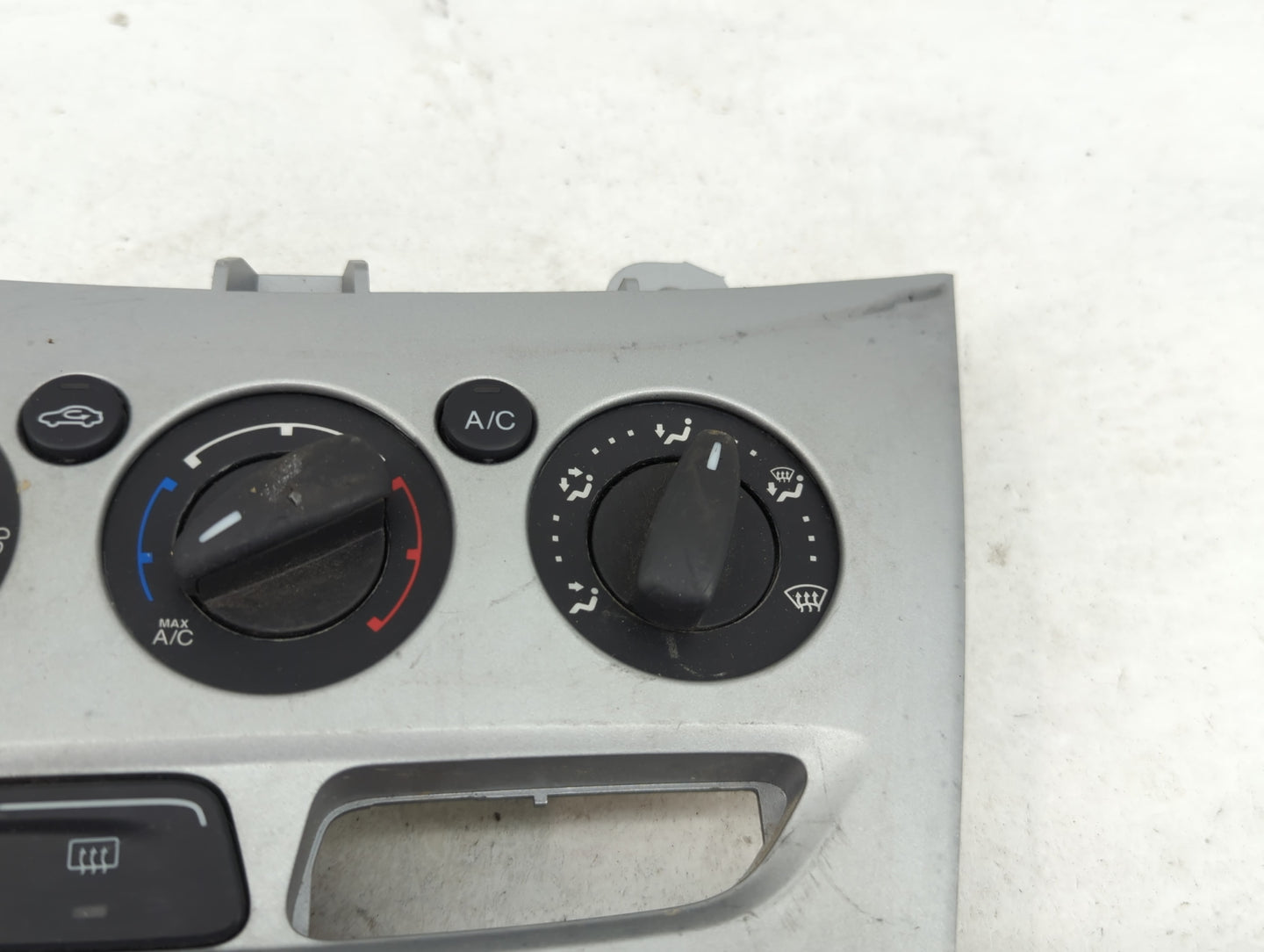 2013-2014 Ford Focus Climate Control Module Temperature AC/Heater Replacement P/N:CM5T-19980 FD-CM5T-13013011-0597 Fits OEM 