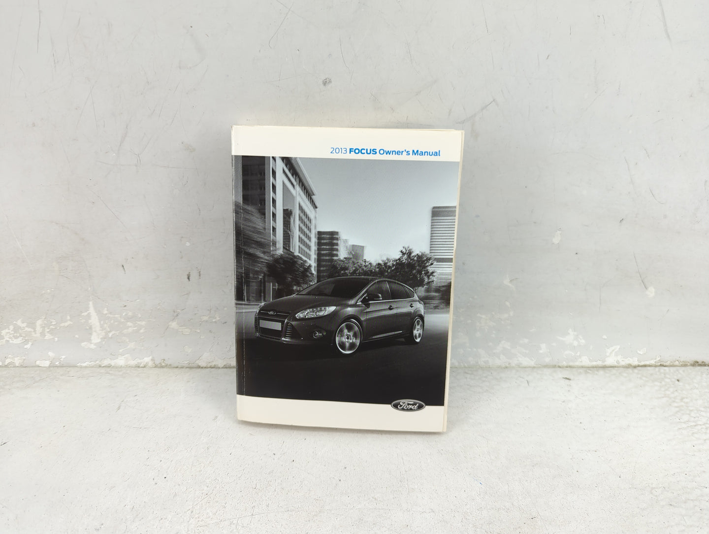 2013 Ford Focus Owners Manual Book Guide P/N:DM5J19A321AB OEM Used Auto Parts - Oemusedautoparts1.com
