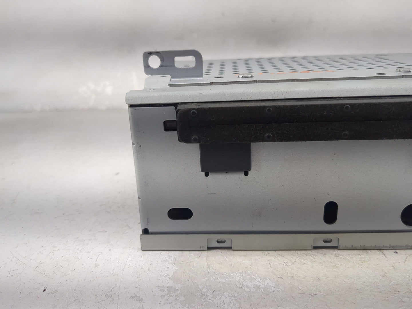2013 Ford Focus Radio AM FM Cd Player Receiver Replacement P/N:CM5T-19C107-HC Fits OEM Used Auto Parts - Oemusedautoparts1.c
