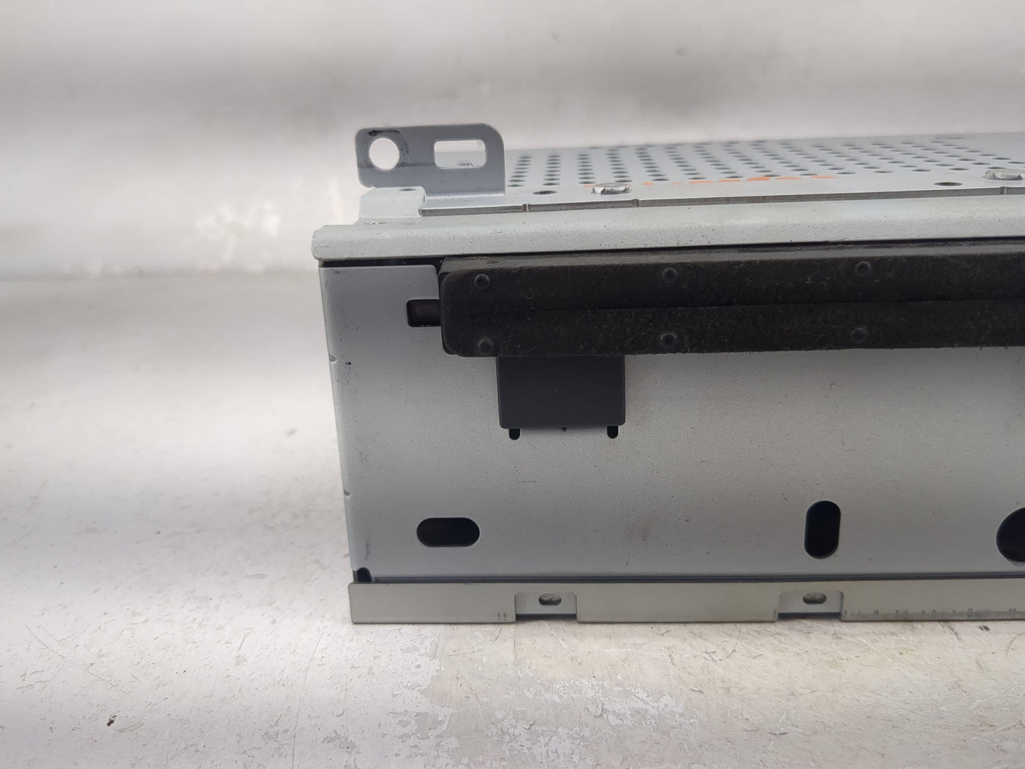 2013 Ford Focus Radio AM FM Cd Player Receiver Replacement P/N:CM5T-19C107-HC Fits OEM Used Auto Parts - Oemusedautoparts1.c