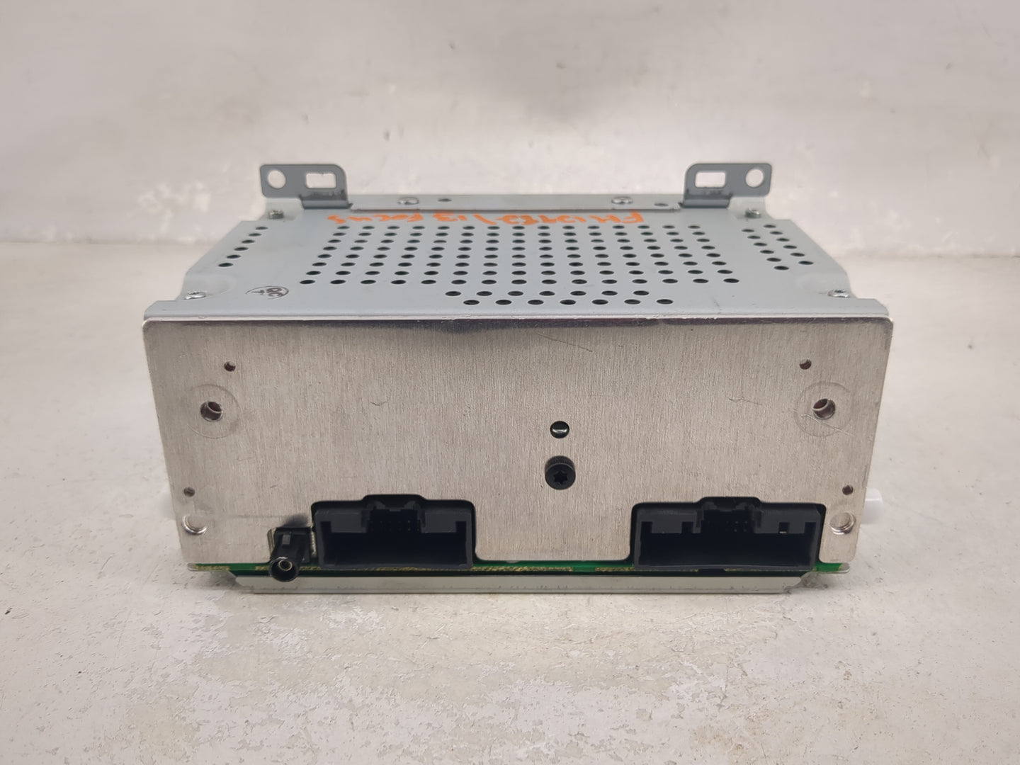 2013 Ford Focus Radio AM FM Cd Player Receiver Replacement P/N:CM5T-19C107-HC Fits OEM Used Auto Parts - Oemusedautoparts1.c