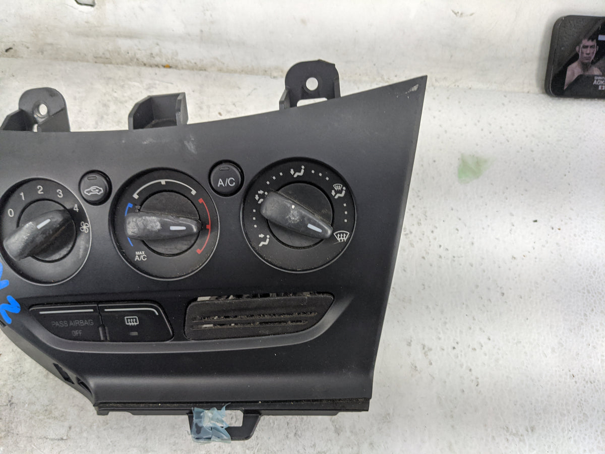 2013-2014 Ford Focus Climate Control Module Temperature AC/Heater Replacement P/N:CM5T-19980-AE CM5T-13021421-0336 Fits OEM 
