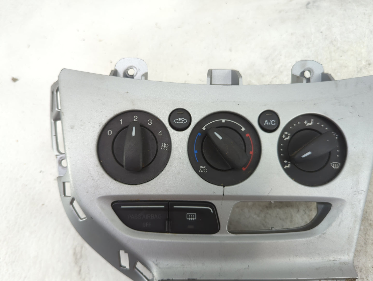 2013-2014 Ford Focus Climate Control Module Temperature AC/Heater Replacement P/N:CM5T-19980-AE Fits Fits 2013 2014 OEM Used