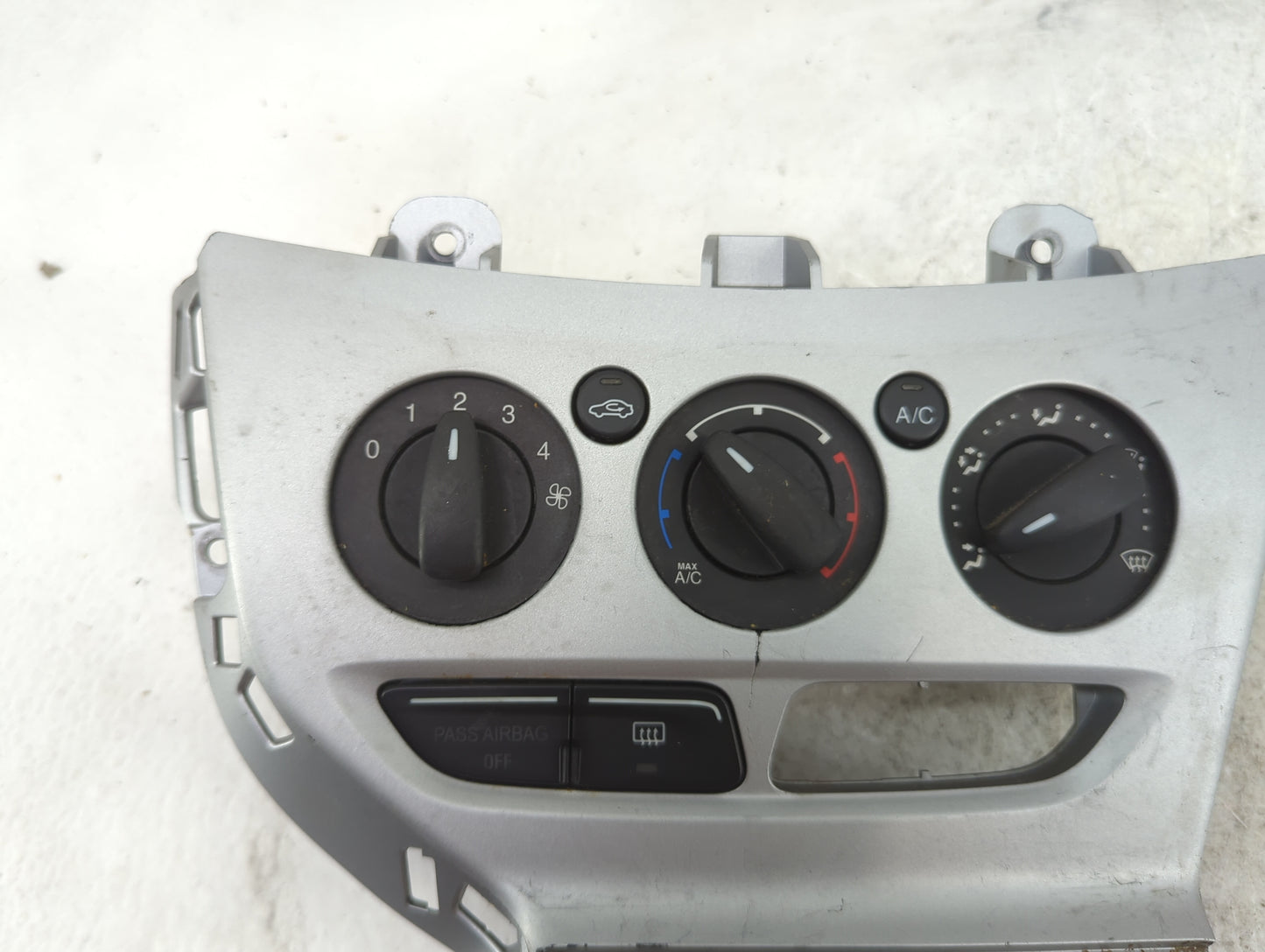 2013-2014 Ford Focus Climate Control Module Temperature AC/Heater Replacement P/N:CM5T-19980-AE Fits Fits 2013 2014 OEM Used