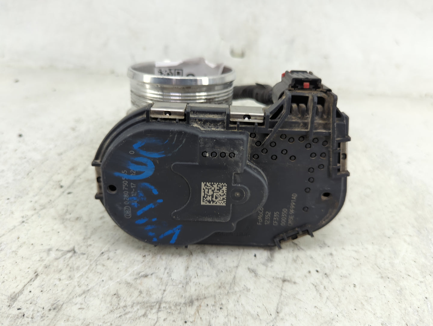 2012-2013 Ford Focus Throttle Body P/N:0280750550 CM5E-9F991-AD Fits Fits 2012 2013 2014 2015 2016 2017 OEM Used Auto Parts 