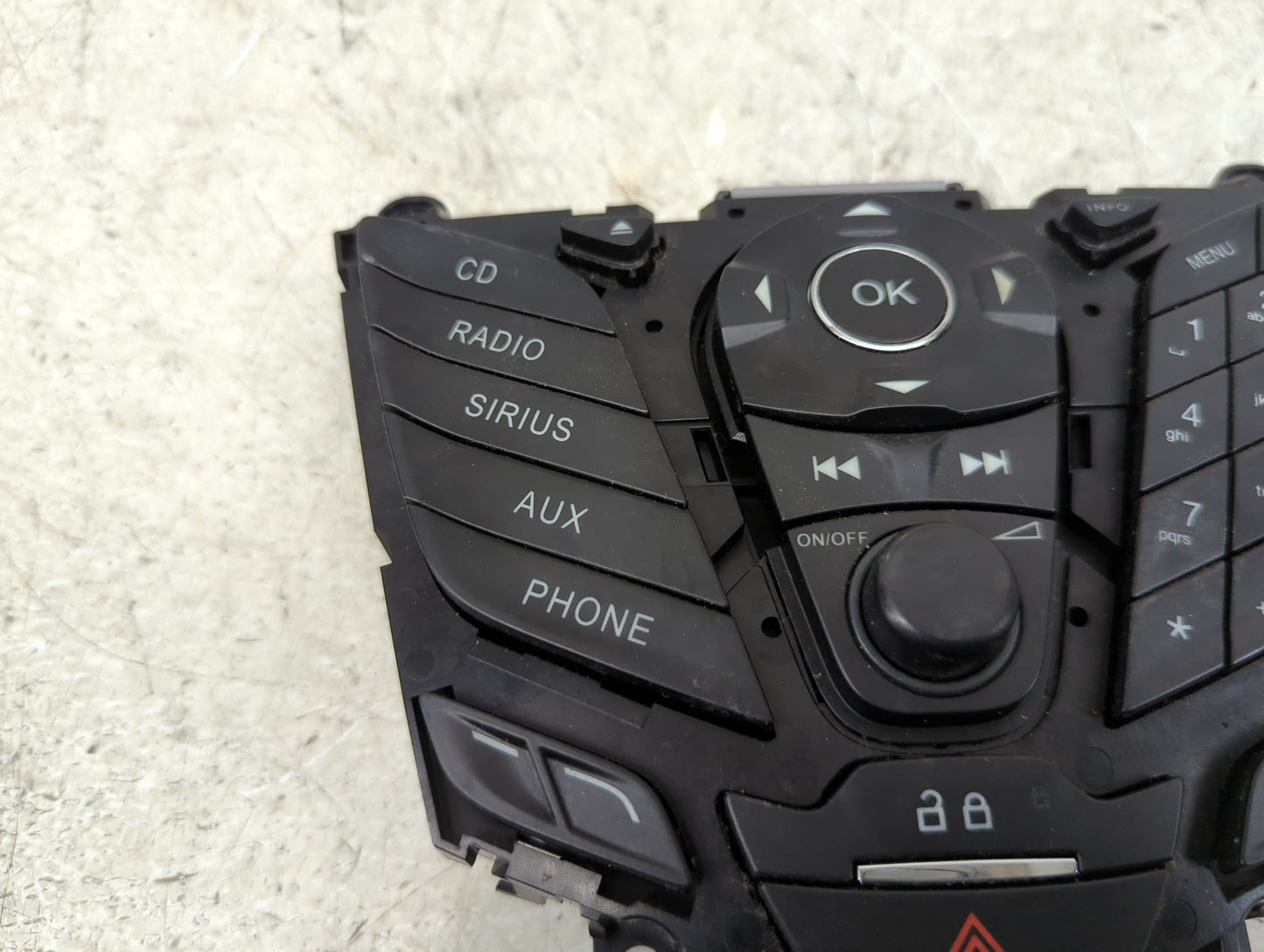 2012-2013 Ford Focus Radio Control Panel 1492831 - Oemusedautoparts1.com