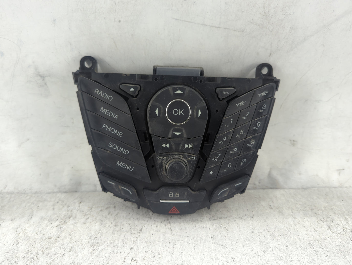 2013-2014 Ford Focus Radio Control Panel 1494601 - Oemusedautoparts1.com