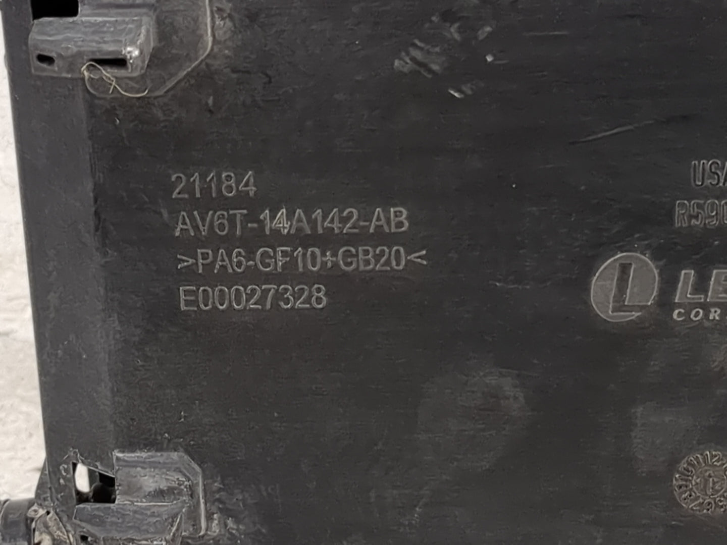 2012-2014 Ford Focus Fusebox Fuse Box Panel Relay Module P/N:AV6T-14A142-AB Fits Fits 2012 2013 2014 OEM Used Auto Parts - O