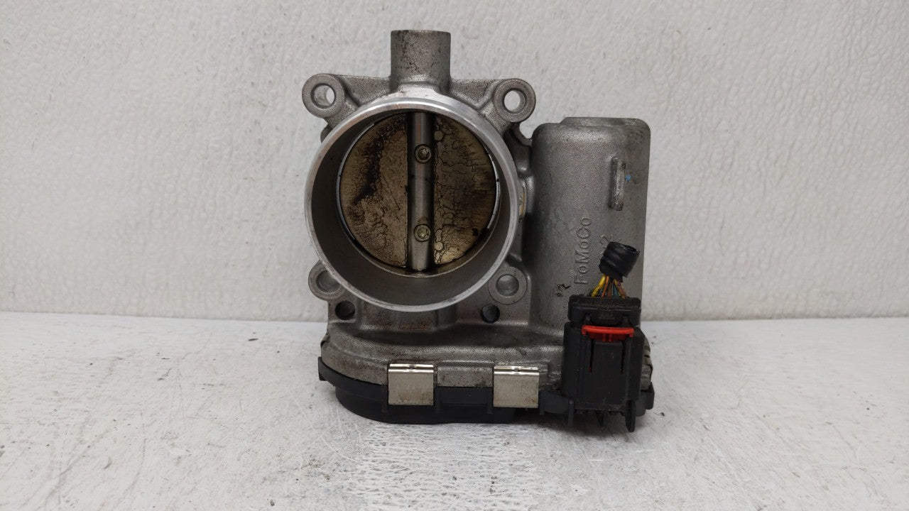 2012-2013 Ford Focus Throttle Body P/N:CM5E 9F991 AD 0280750585 Fits Fits 2012 2013 2014 2015 2016 2017 OEM Used Auto Parts 