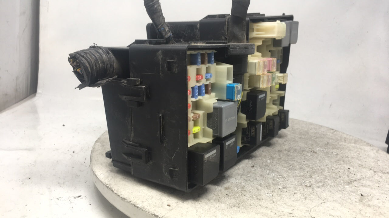 2013 Ford Focus Fusebox Fuse Box Panel Relay Module P/N:AV6T-14A142-AA Fits OEM Used Auto Parts - Oemusedautoparts1.com