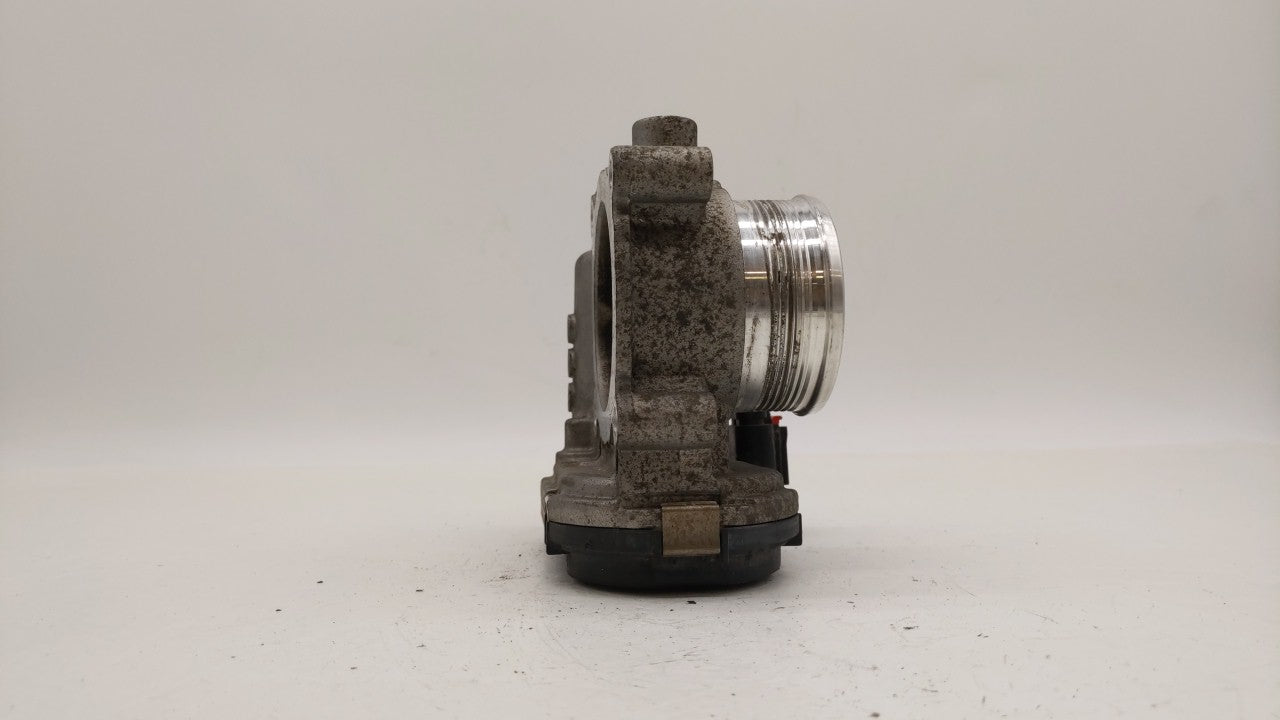 2012-2013 Ford Focus Throttle Body P/N:CM5E-9F991-AD CM5E-9F991-AC Fits Fits 2012 2013 2014 2015 2016 2017 OEM Used Auto Par