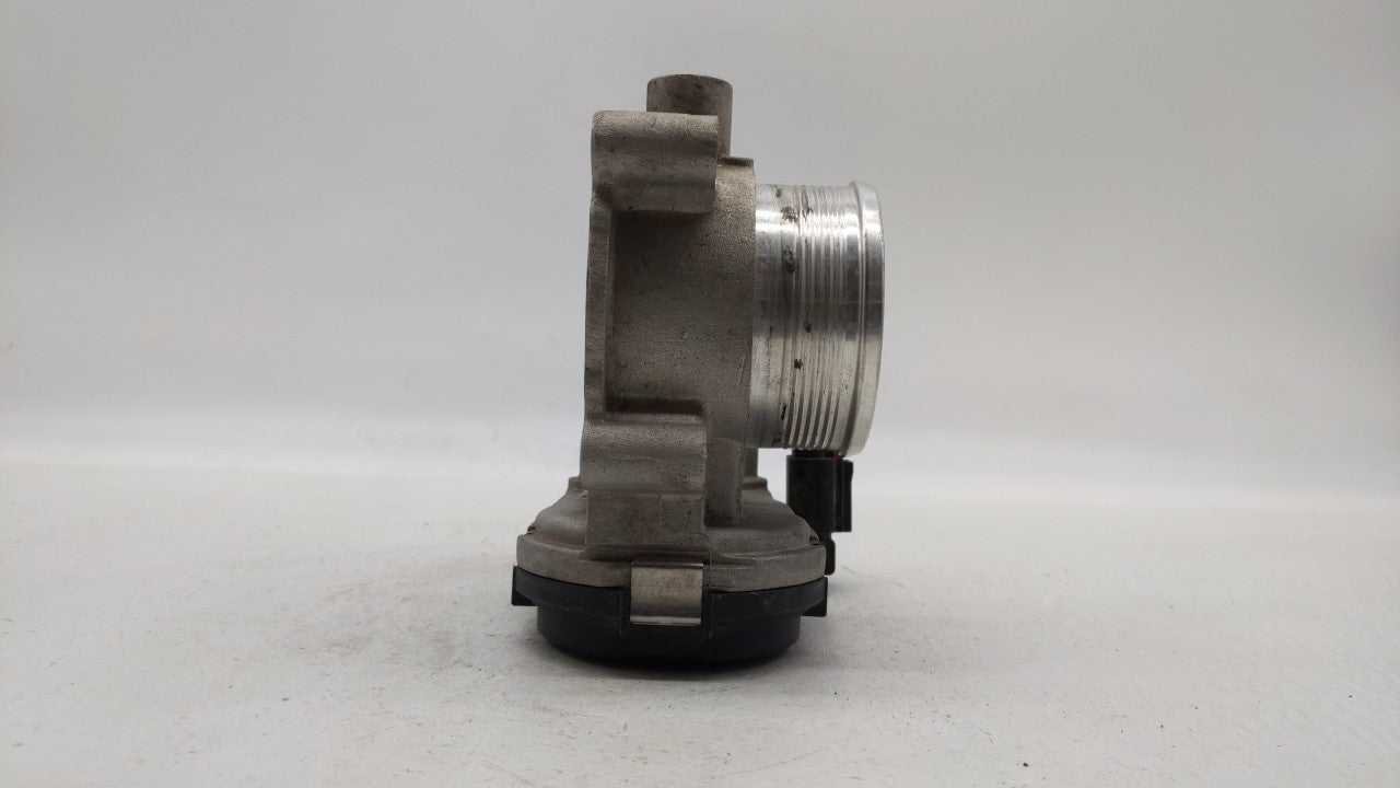 2012-2013 Ford Focus Throttle Body P/N:CM5E-9F991-AD CM5E-9F991-AC Fits Fits 2012 2013 2014 2015 2016 2017 OEM Used Auto Par