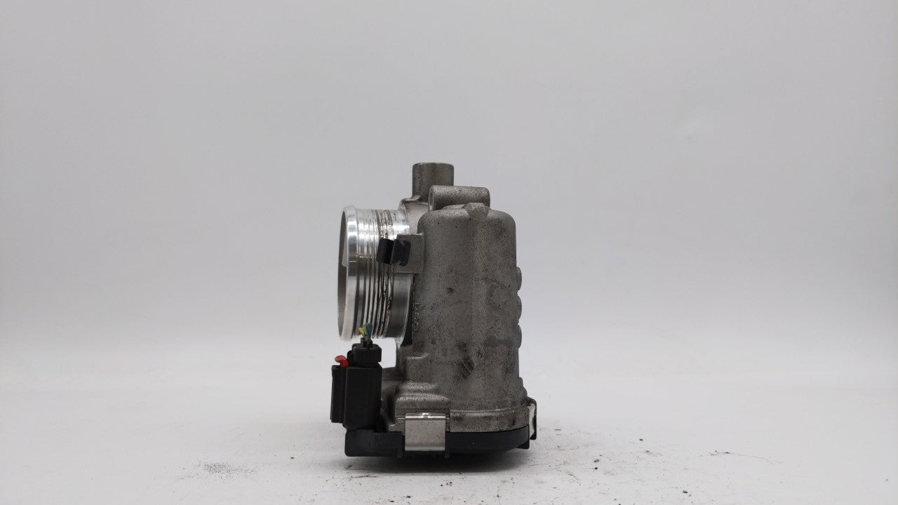 2012-2013 Ford Focus Throttle Body P/N:CM5E-9F991-AD CM5E-9F991-AC Fits Fits 2012 2013 2014 2015 2016 2017 OEM Used Auto Par