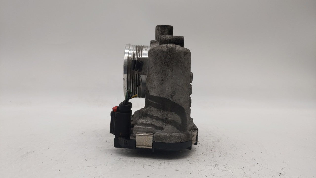 2012-2013 Ford Focus Throttle Body P/N:CM5E-9F991-AD CM5E-9F991-AC Fits Fits 2012 2013 2014 2015 2016 2017 OEM Used Auto Par