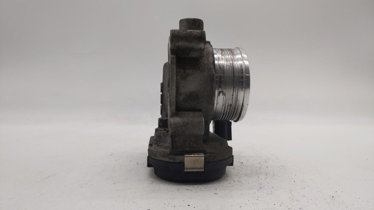 2012-2013 Ford Focus Throttle Body P/N:CM5E-9F991-AD CM5E-9F991-AC Fits Fits 2012 2013 2014 2015 2016 2017 OEM Used Auto Par