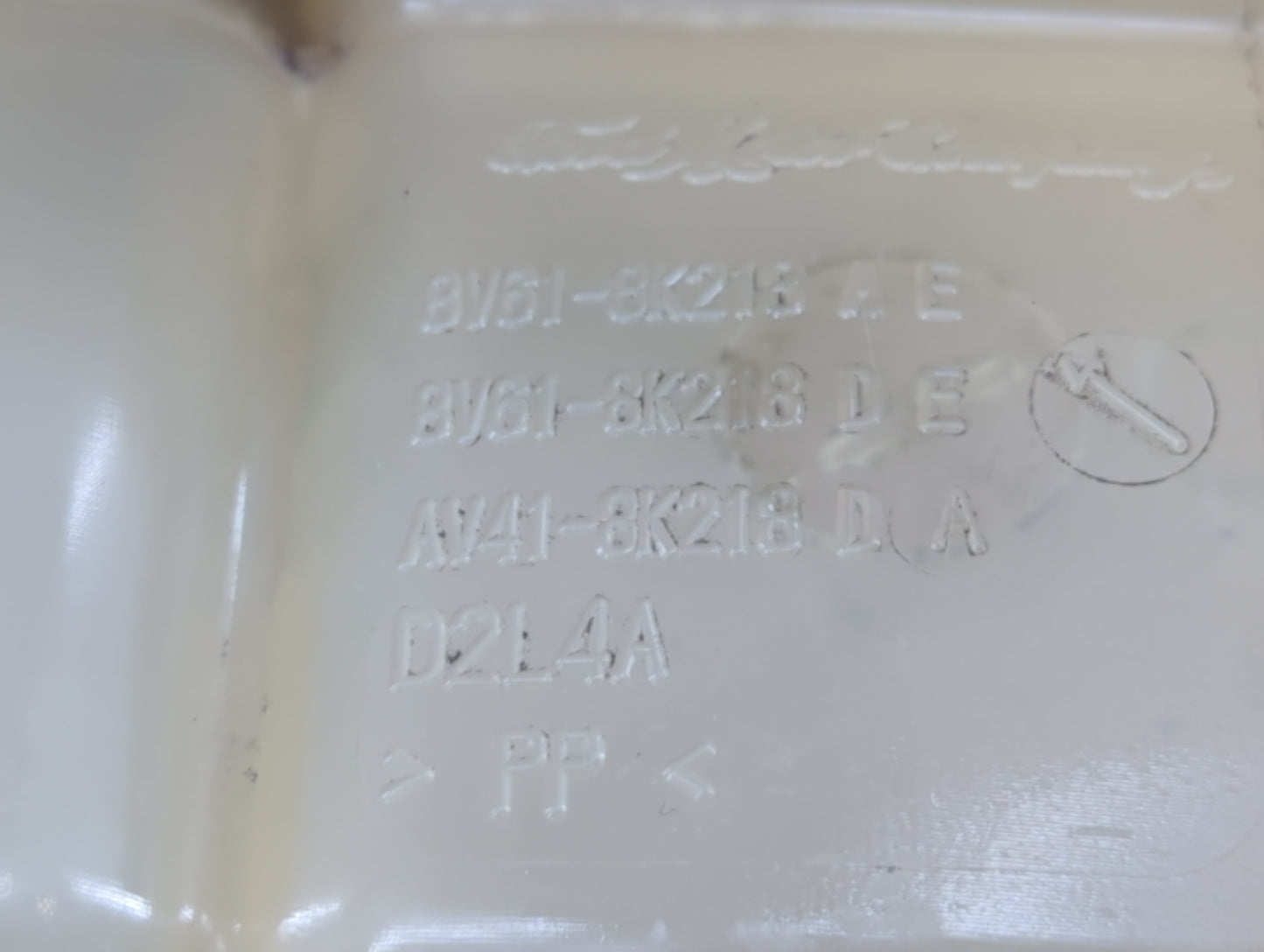 2012-2018 Ford Focus Windshield Washer Fluid Reservoir Bottle Oem - Oemusedautoparts1.com