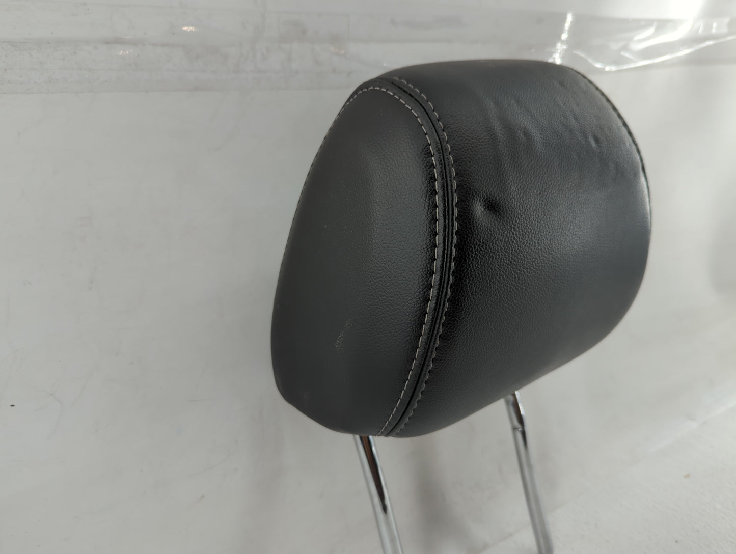 2013-2014 Ford Focus Headrest Head Rest Front Driver Passenger Seat Fits Fits 2013 2014 OEM Used Auto Parts - Oemusedautopar