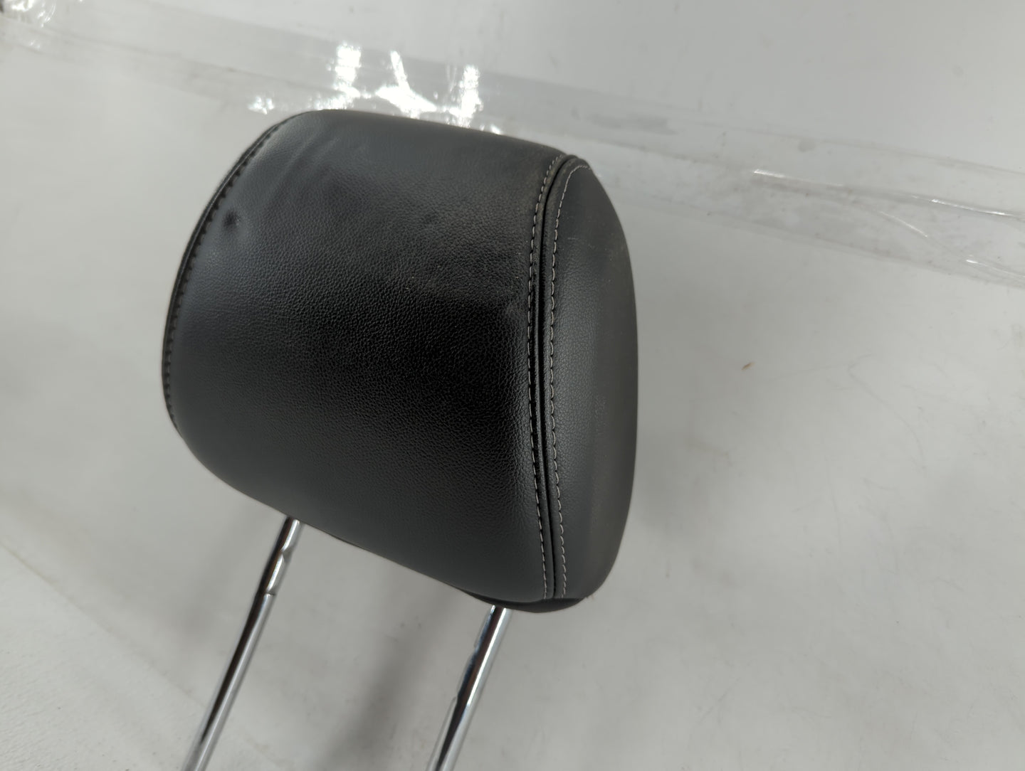 2013-2014 Ford Focus Headrest Head Rest Front Driver Passenger Seat Fits Fits 2013 2014 OEM Used Auto Parts - Oemusedautopar