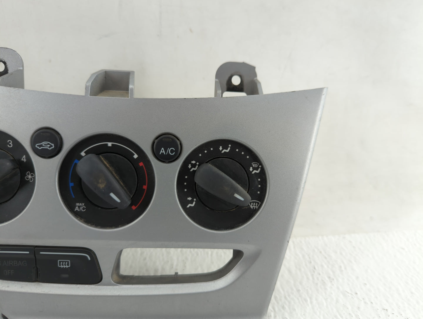 2013-2014 Ford Focus Climate Control Module Temperature AC/Heater Replacement P/N:E1062773 CM5T-19980-AF Fits Fits 2013 2014