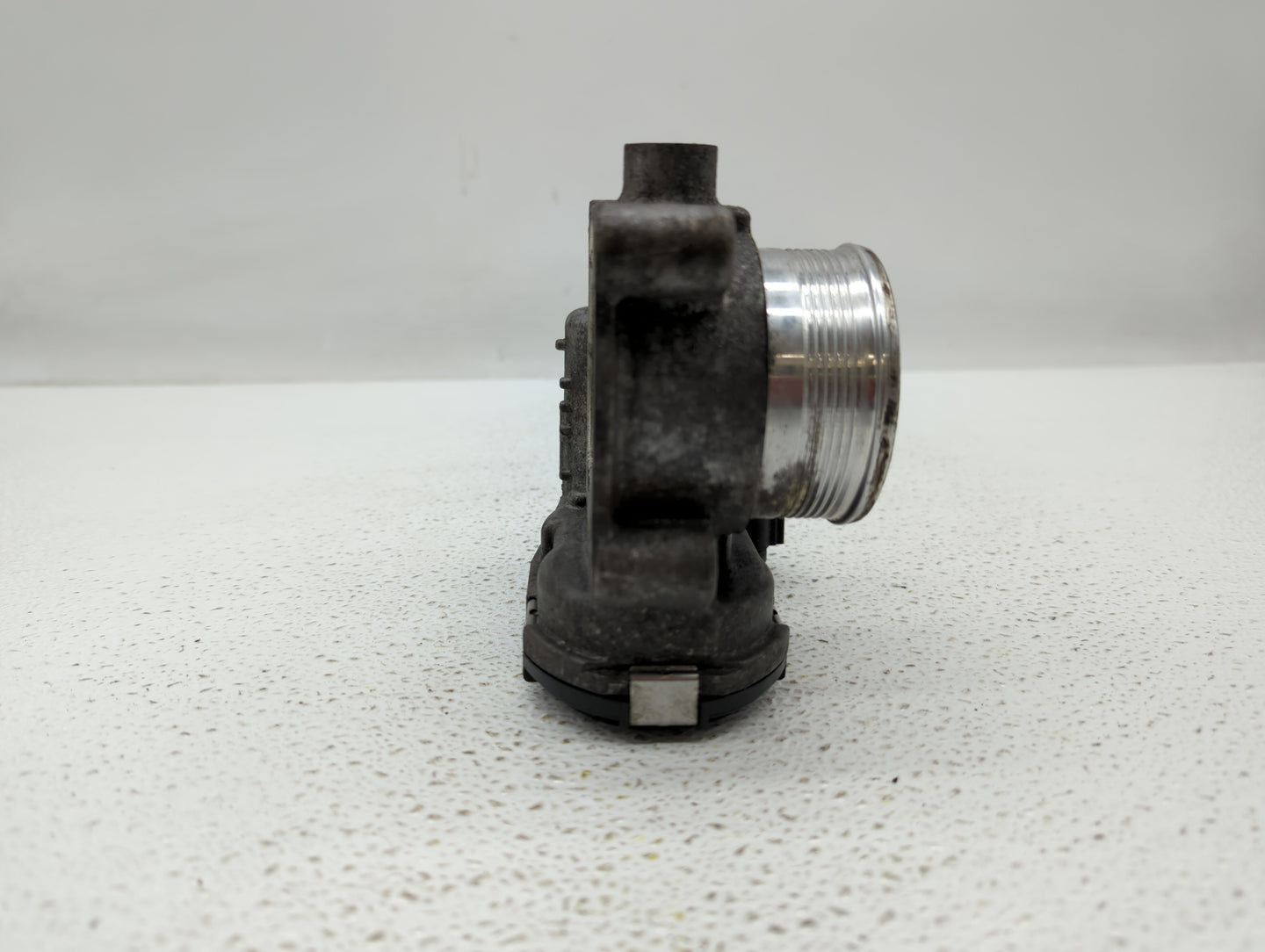 2012-2013 Ford Focus Throttle Body P/N:DS7E-9F991-BB CM5E-9F991-AD, CM5E-9F991-AC Fits Fits 2012 2013 2014 2015 2016 2017 OE
