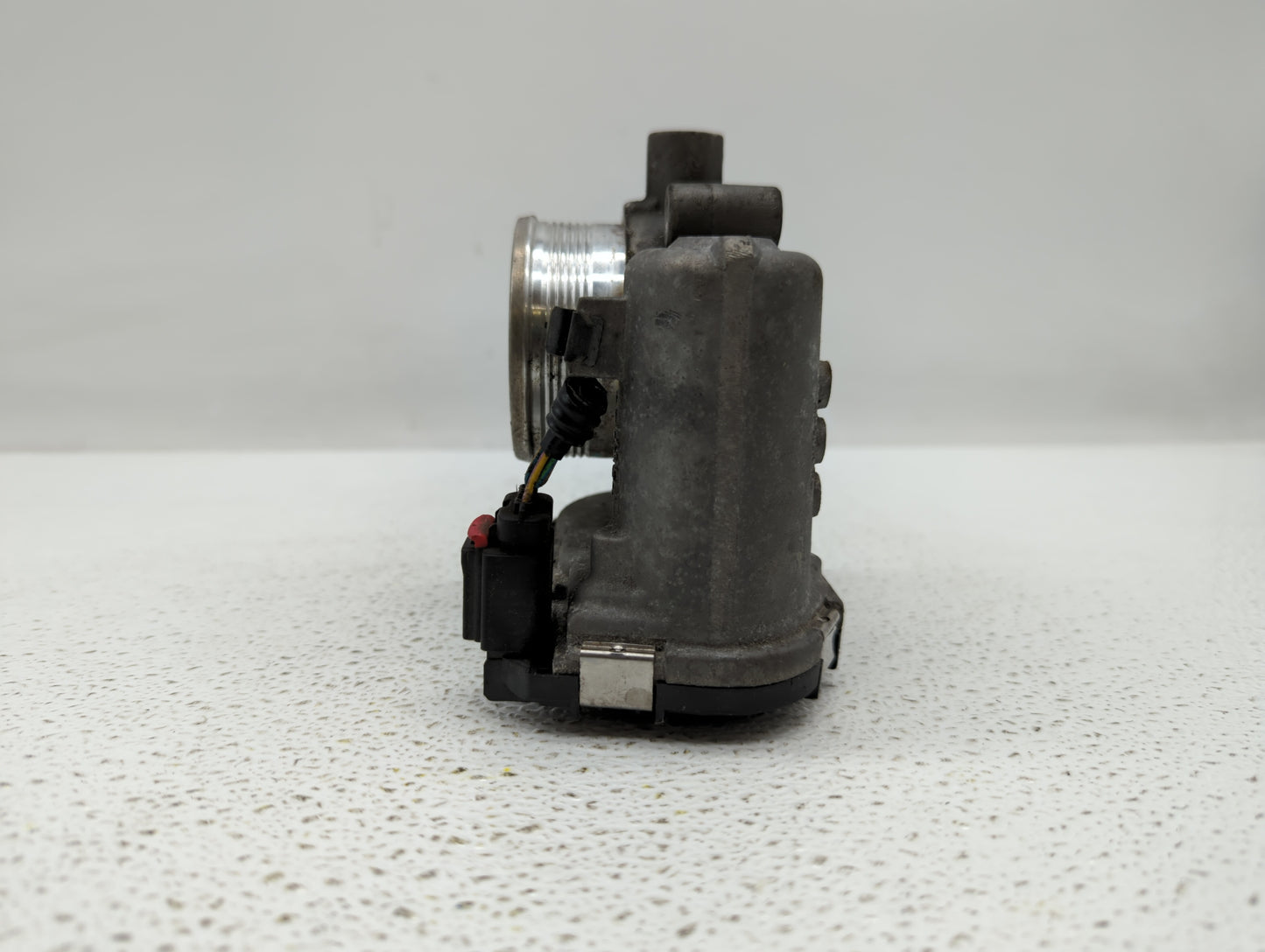2012-2013 Ford Focus Throttle Body P/N:DS7E-9F991-BB CM5E-9F991-AD, CM5E-9F991-AC Fits Fits 2012 2013 2014 2015 2016 2017 OE