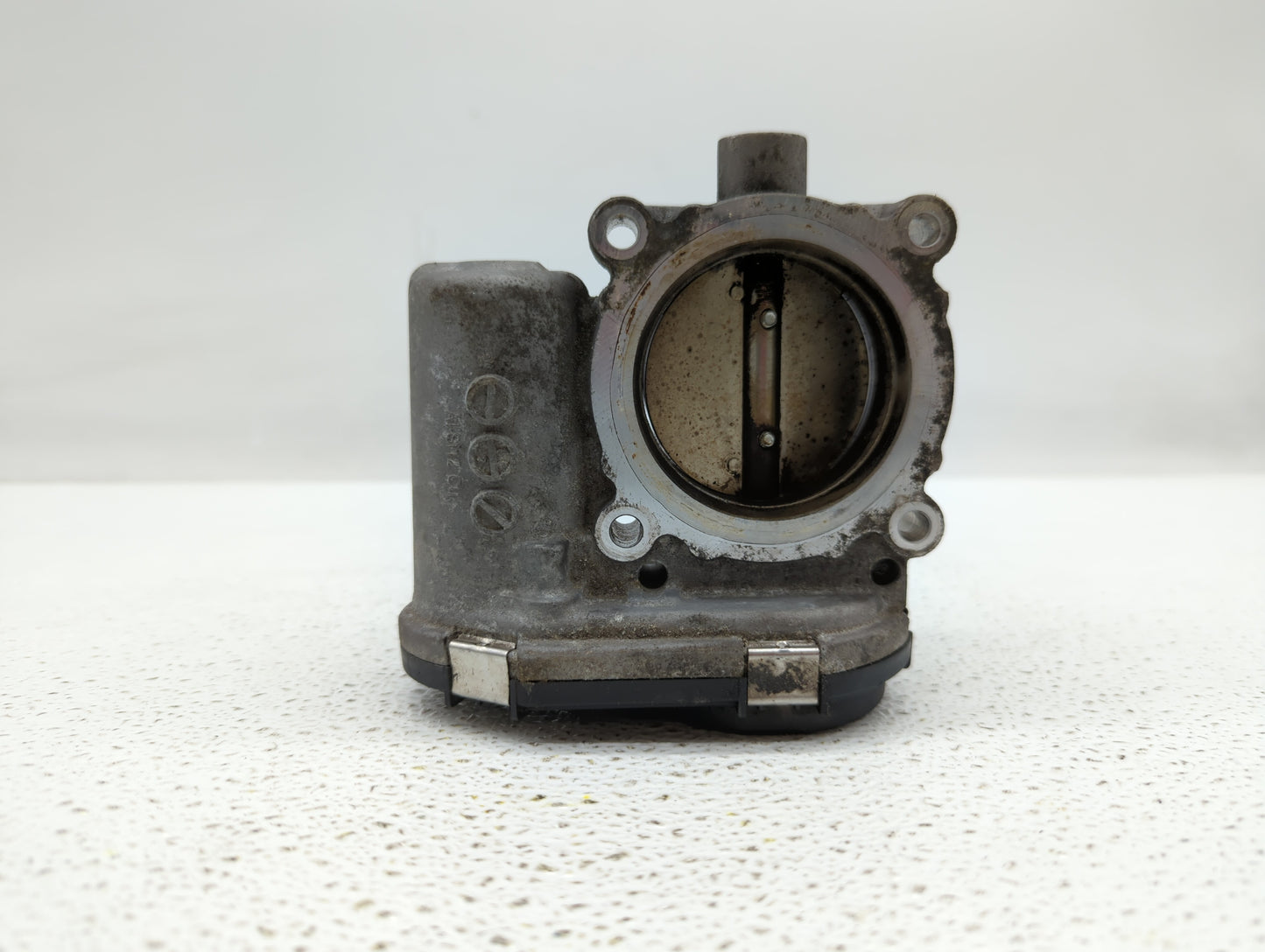 2012-2013 Ford Focus Throttle Body P/N:DS7E-9F991-BB CM5E-9F991-AD, CM5E-9F991-AC Fits Fits 2012 2013 2014 2015 2016 2017 OE