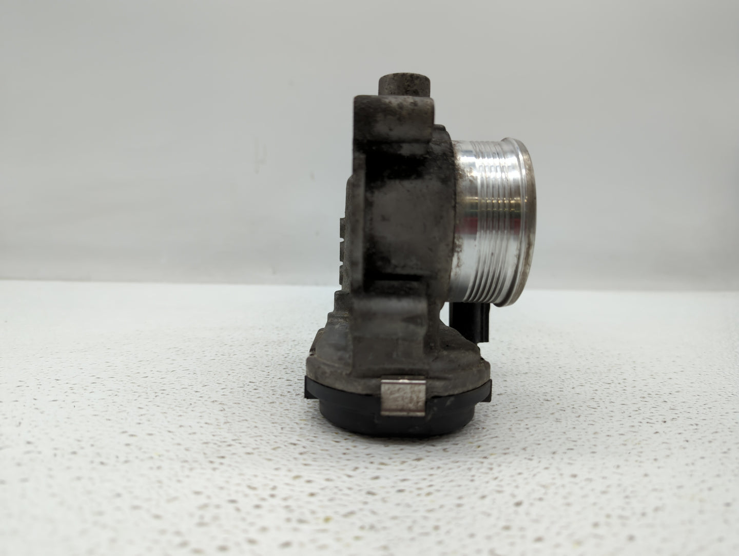 2012-2013 Ford Focus Throttle Body P/N:DS7E-9F991-BB CM5E-9F991-AD, CM5E-9F991-AC Fits Fits 2012 2013 2014 2015 2016 2017 OE