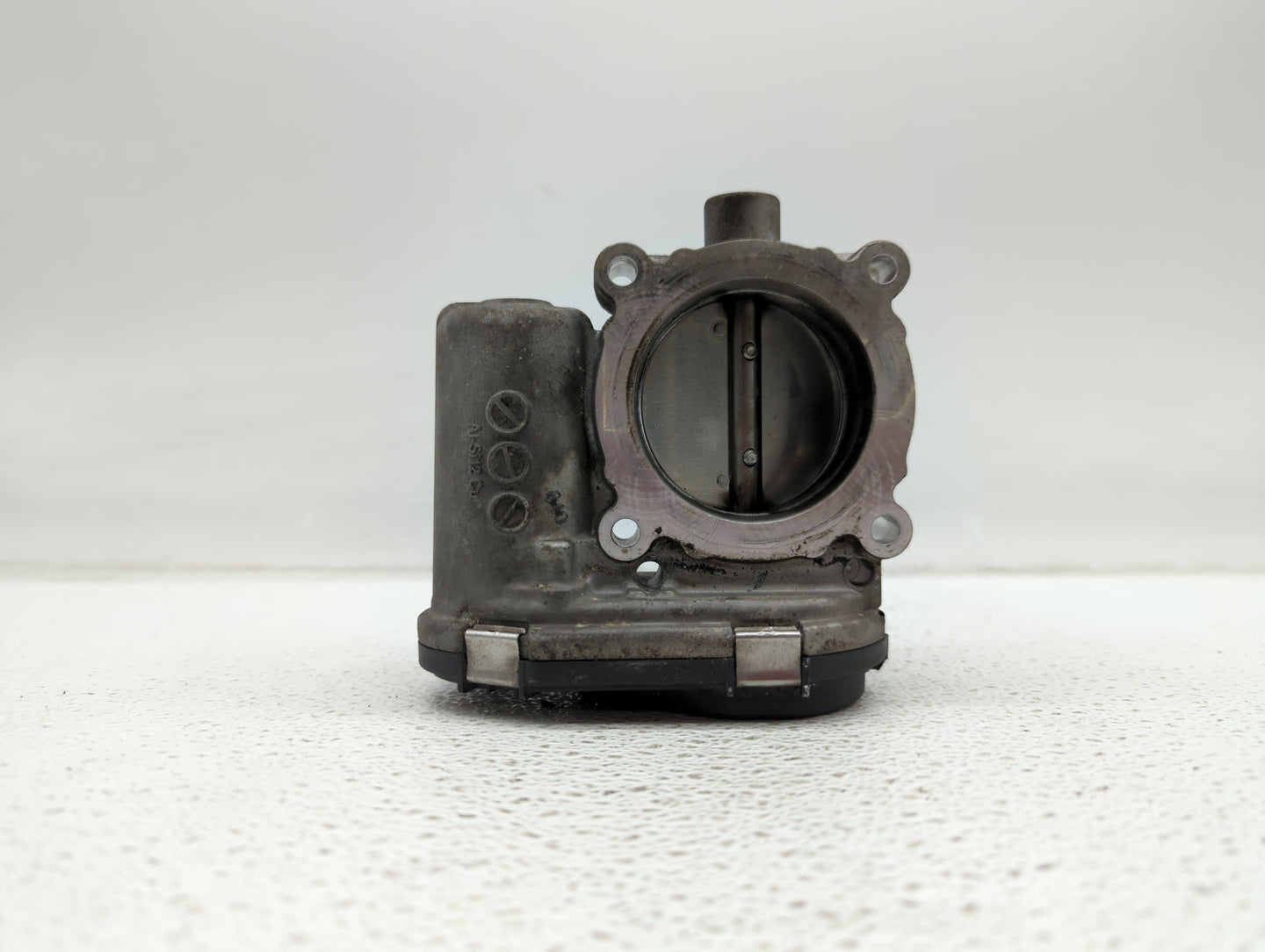 2012-2013 Ford Focus Throttle Body P/N:DS7E-9F991-BB CM5E-9F991-AD, CM5E-9F991-AC Fits Fits 2012 2013 2014 2015 2016 2017 OE