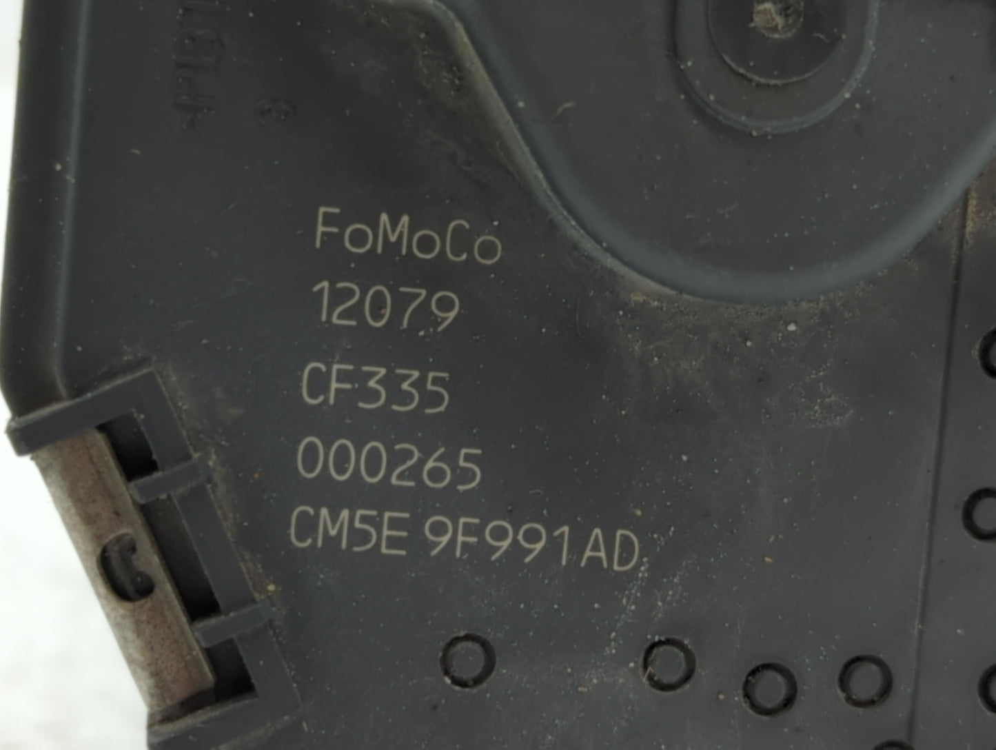 2012-2013 Ford Focus Throttle Body P/N:DS7E-9F991-BB CM5E-9F991-AD, CM5E-9F991-AC Fits Fits 2012 2013 2014 2015 2016 2017 OE