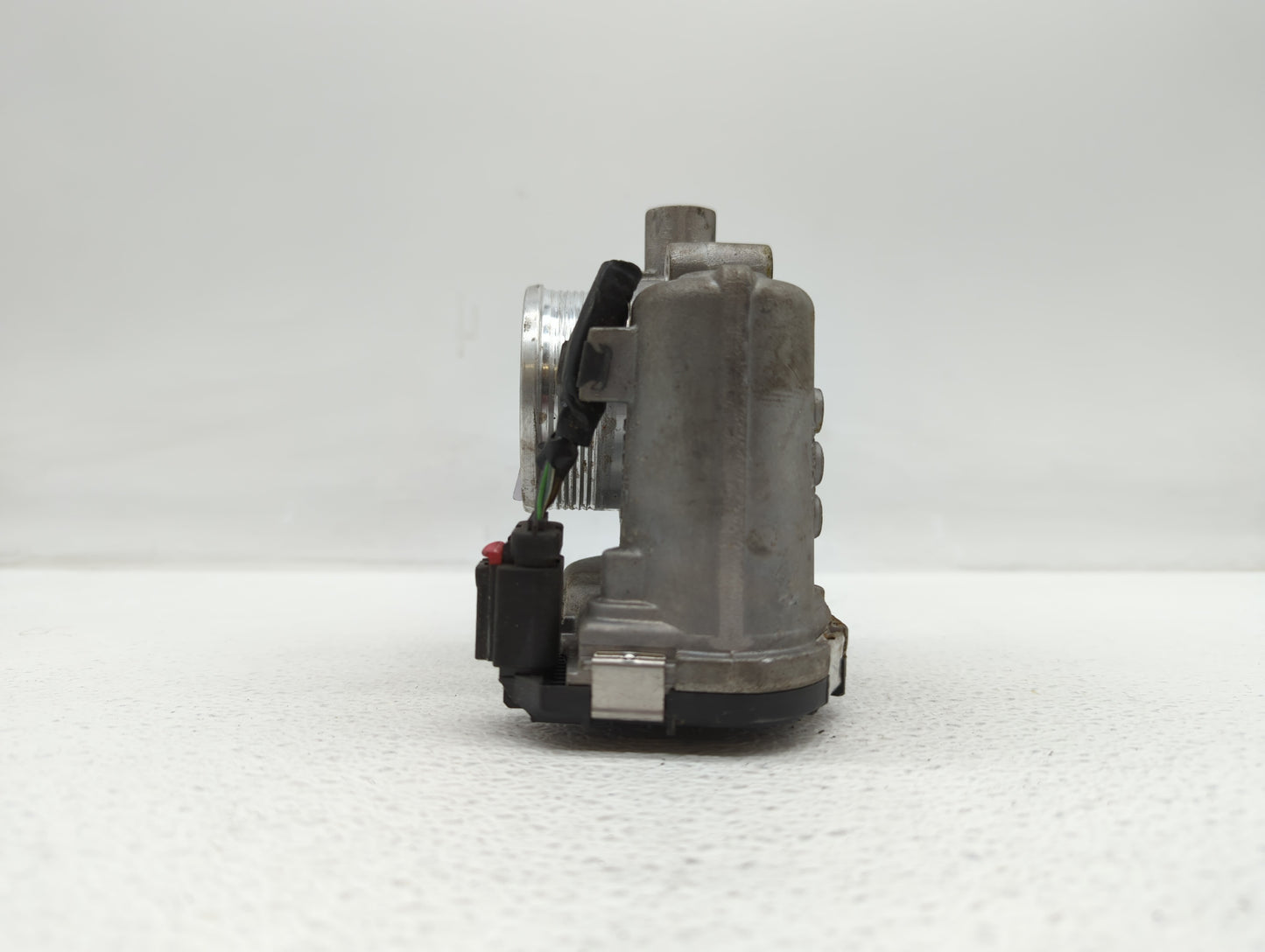2012-2013 Ford Focus Throttle Body P/N:280750585 DS7E-9F991-BB, CM5E-9F991-AD Fits Fits 2012 2013 2014 2015 2016 2017 OEM Us