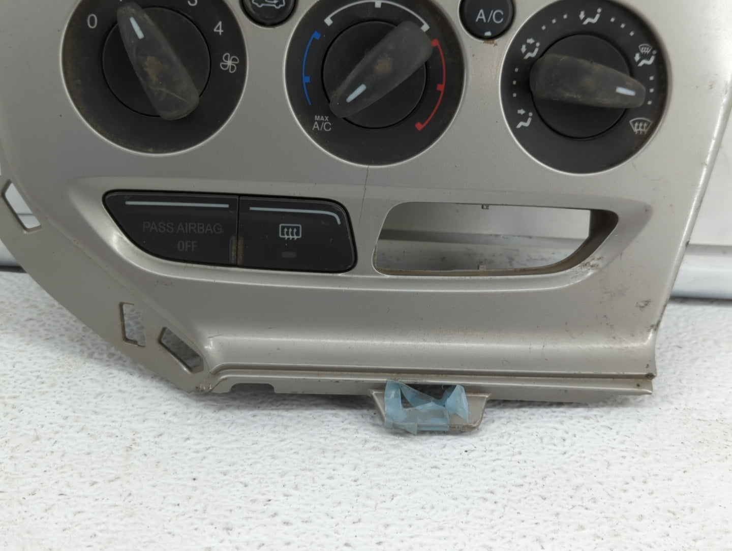 2013-2014 Ford Focus Climate Control Module Temperature AC/Heater Replacement P/N:E1062773 CM5T-19980-AF Fits Fits 2013 2014