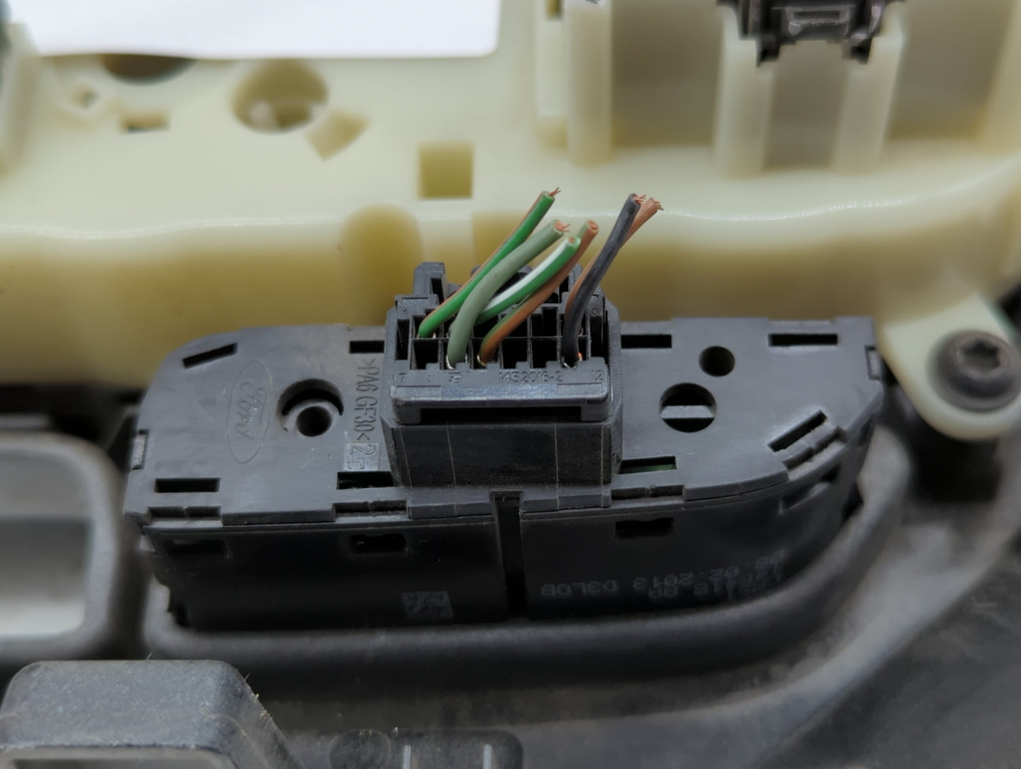 2013-2014 Ford Focus Climate Control Module Temperature AC/Heater Replacement P/N:E1062773 CM5T-19980-AF Fits Fits 2013 2014