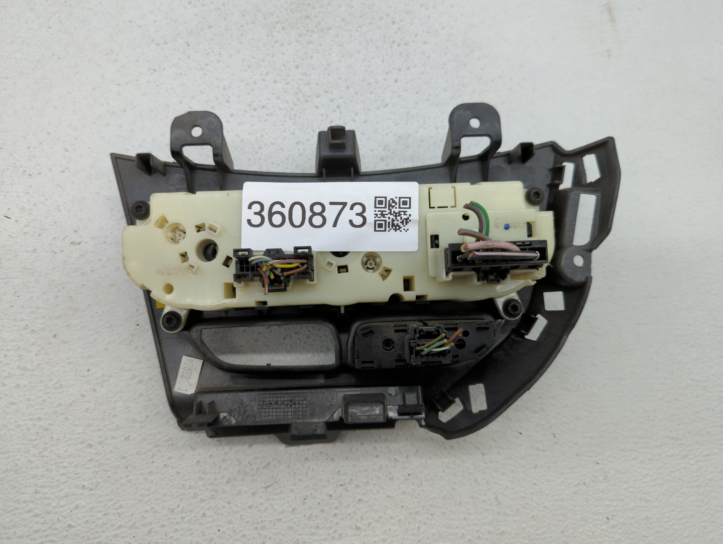2013-2014 Ford Focus Climate Control Module Temperature AC/Heater Replacement P/N:E1062773 CM5T-19980-AF Fits Fits 2013 2014