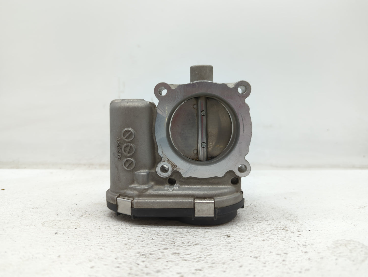 2012-2013 Ford Focus Throttle Body P/N:0280750585 0280750566, DS7E-9F991-BB, CM5E-9F991-AD Fits Fits 2012 2013 2014 2015 201