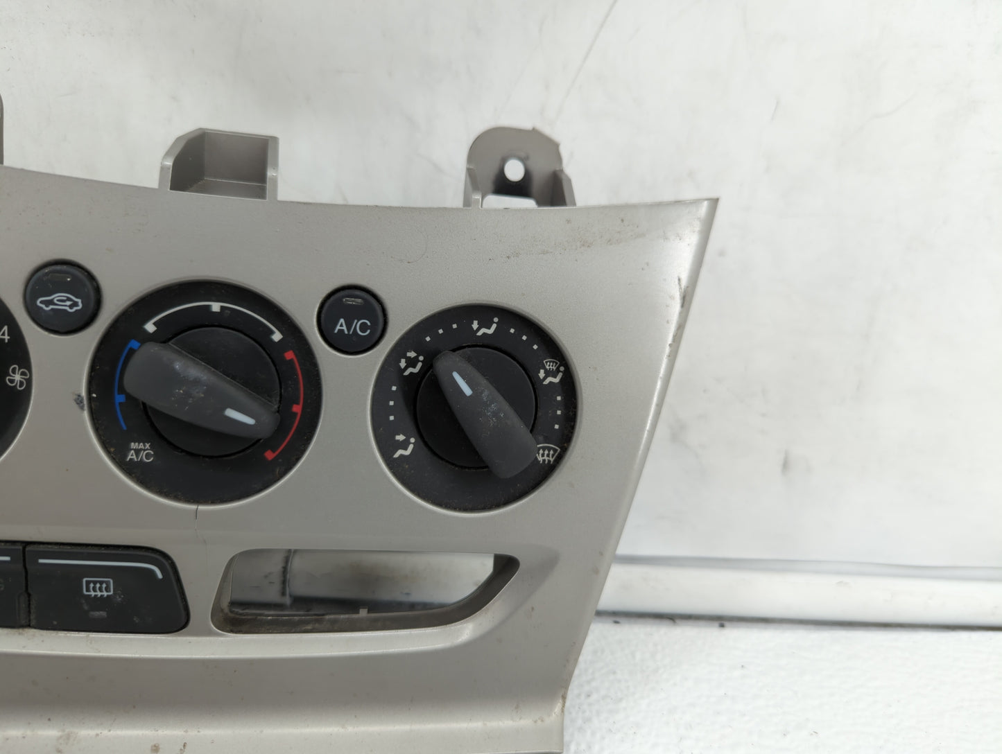2013-2014 Ford Focus Climate Control Module Temperature AC/Heater Replacement P/N:E1062773 CM5T-19980-AF Fits Fits 2013 2014