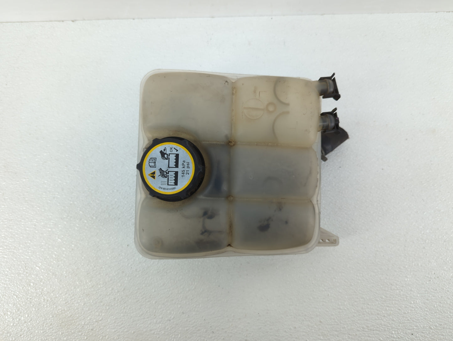 2012-2018 Ford Focus Radiator Coolant Overflow Expansion Tank Bottle 382550 - Oemusedautoparts1.com