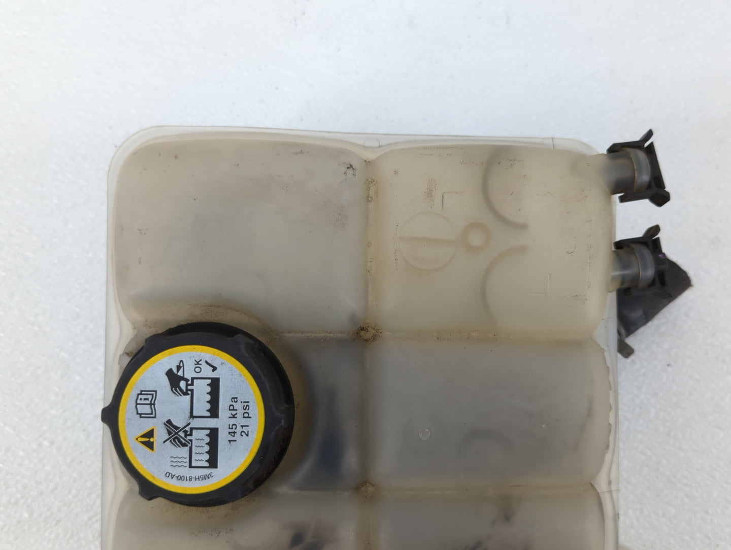 2012-2018 Ford Focus Radiator Coolant Overflow Expansion Tank Bottle 382550 - Oemusedautoparts1.com