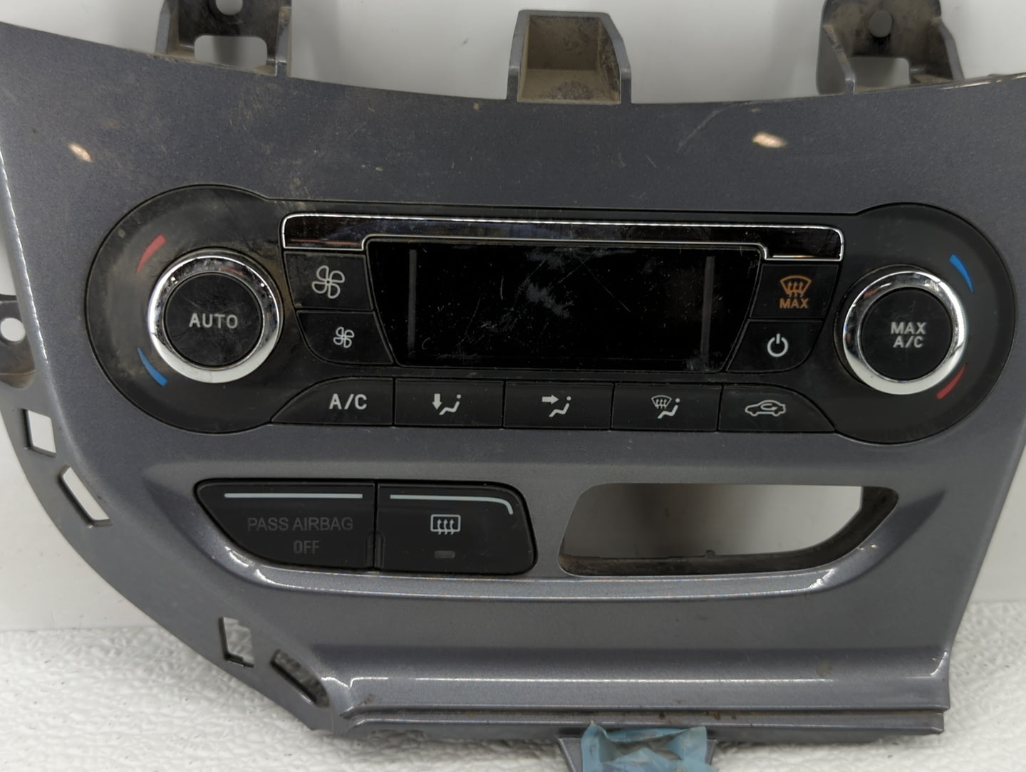 2013-2014 Ford Focus Climate Control Module Temperature AC/Heater Replacement P/N:BM5T-18C612-AL BM5T-18C612-AK Fits OEM Use