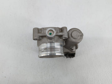 2012-2013 Ford Focus Throttle Body P/N:0280750585 0280750566, DS7E-9F991-BB, CM5E-9F991-AD Fits Fits 2012 2013 2014 2015 2016 2017 OEM Used Auto Parts