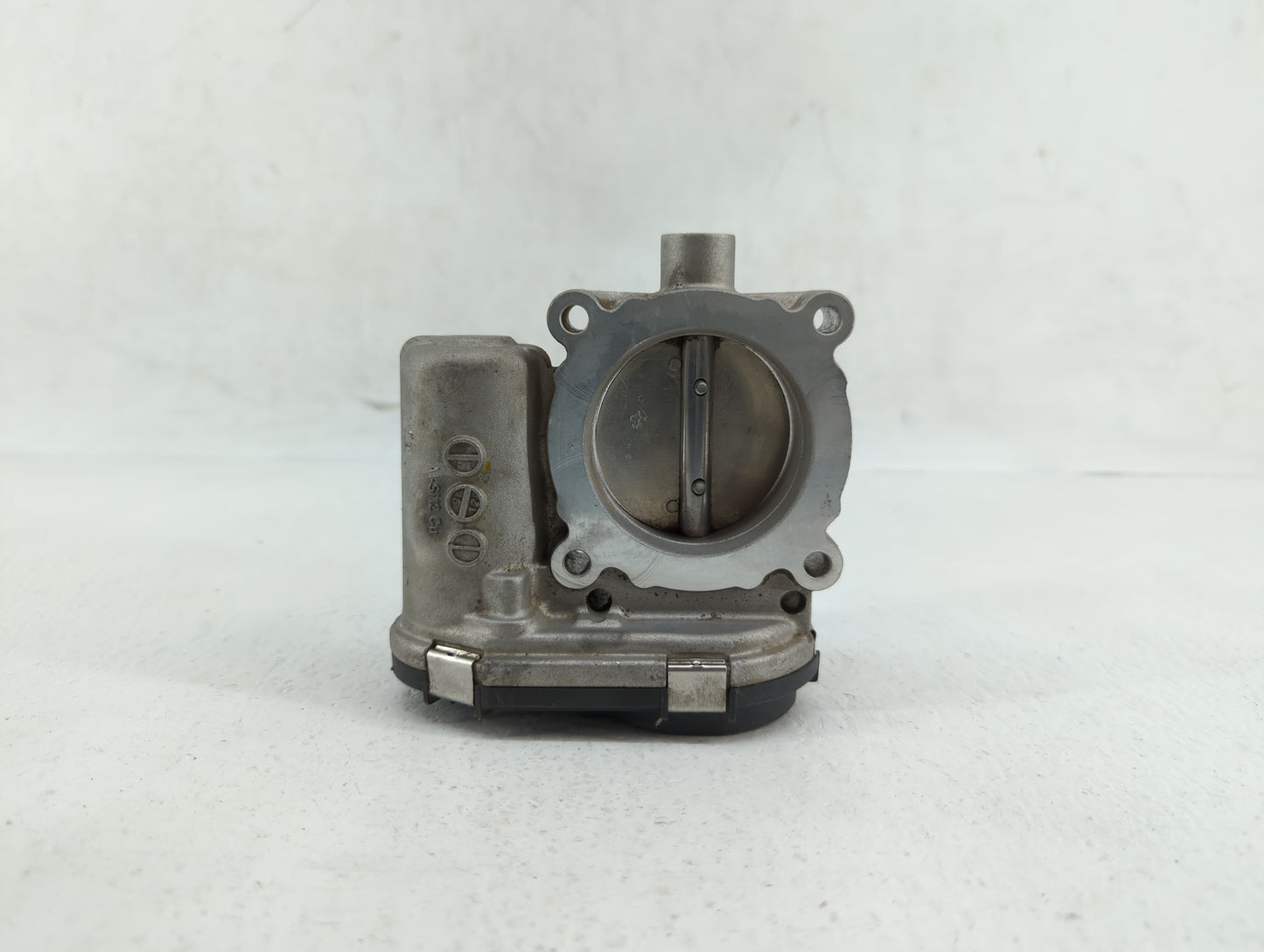 2012-2013 Ford Focus Throttle Body P/N:0280750585 0280750566, DS7E-9F991-BB, CM5E-9F991-AD Fits Fits 2012 2013 2014 2015 201