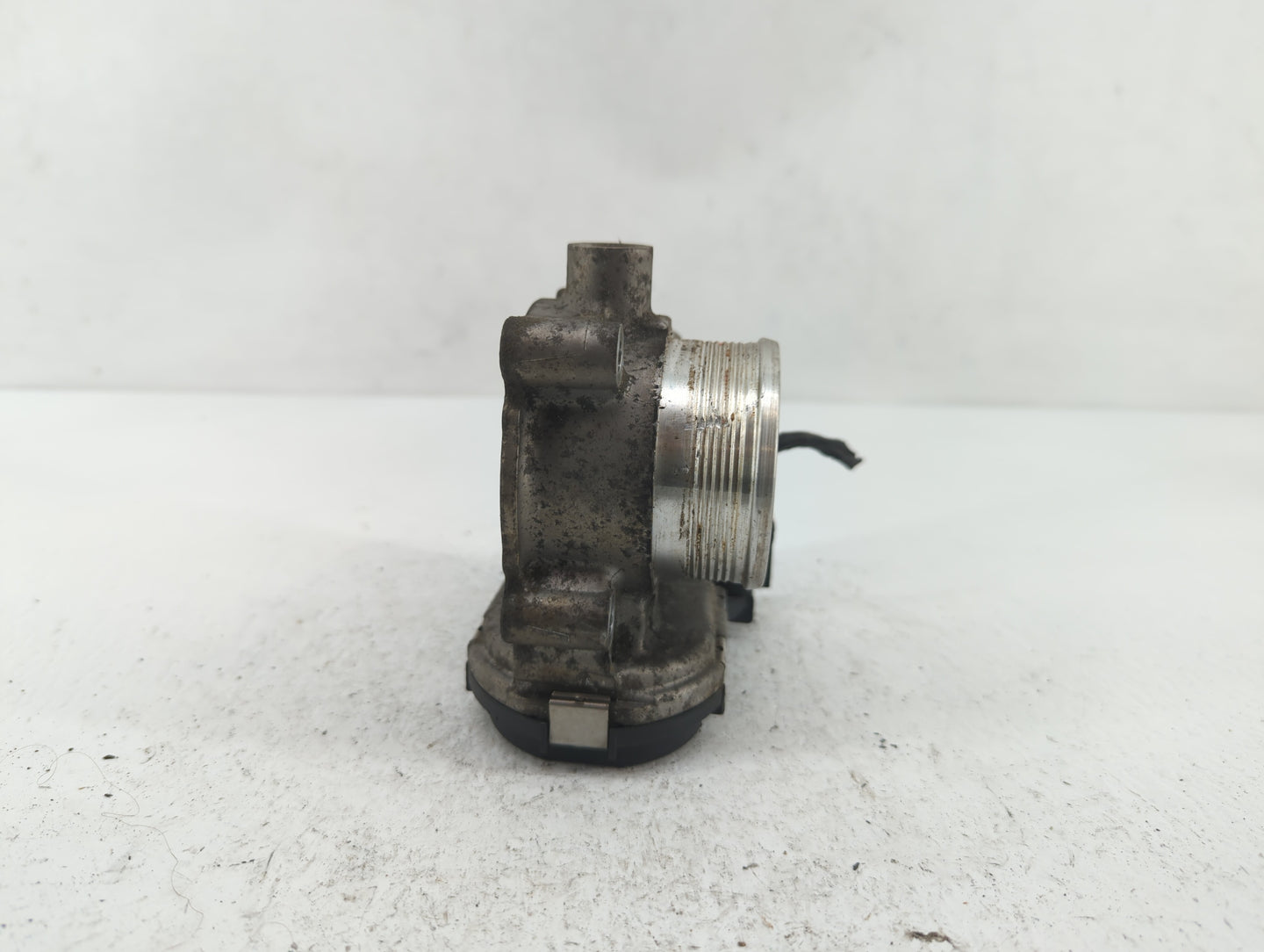 2012-2013 Ford Focus Throttle Body P/N:0280750585 0280750566, DS7E-9F991-BB, CM5E-9F991-AD Fits Fits 2012 2013 2014 2015 201