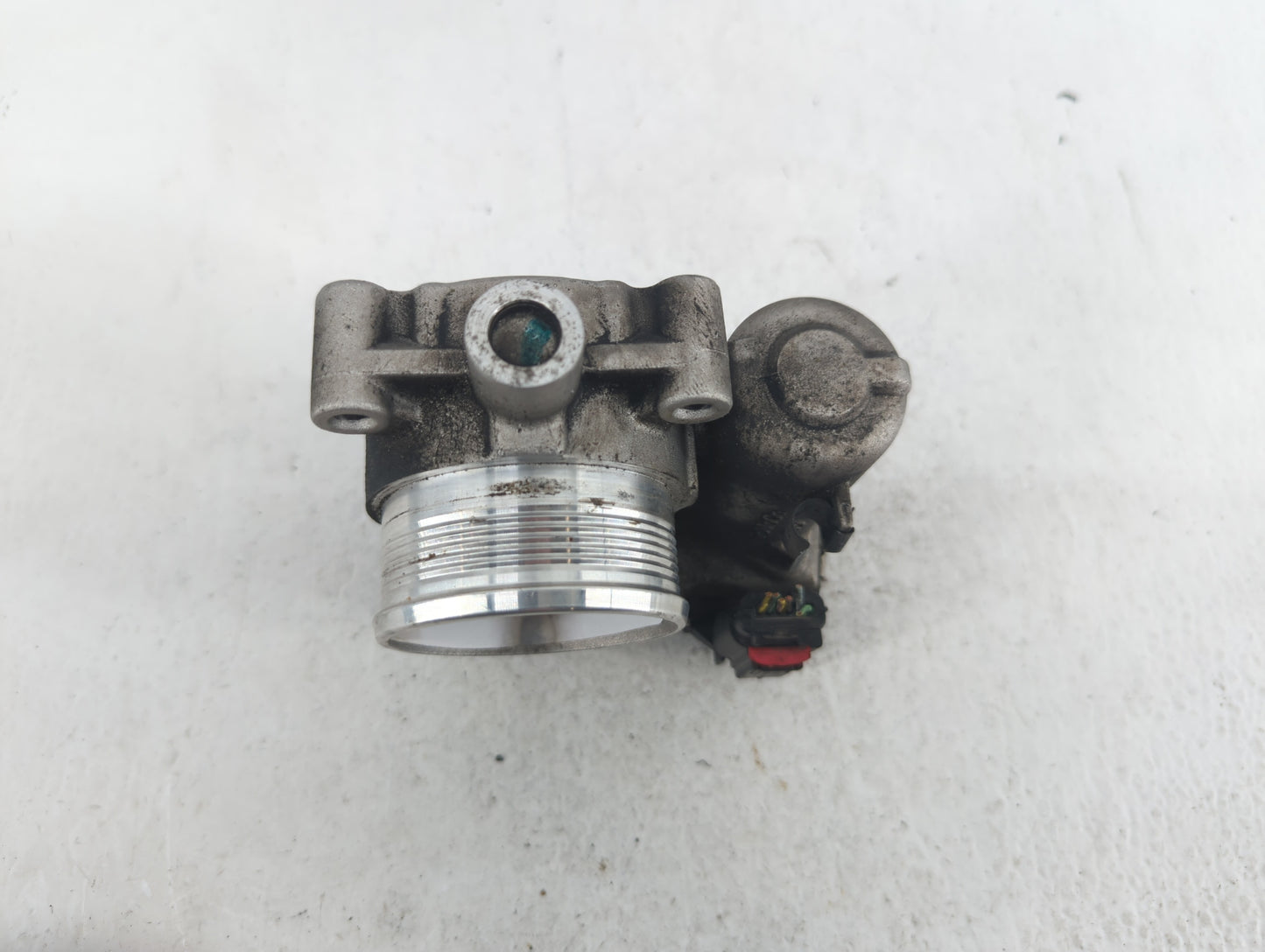 2012-2013 Ford Focus Throttle Body P/N:0280750585 0280750566, DS7E-9F991-BB, CM5E-9F991-AD Fits Fits 2012 2013 2014 2015 201