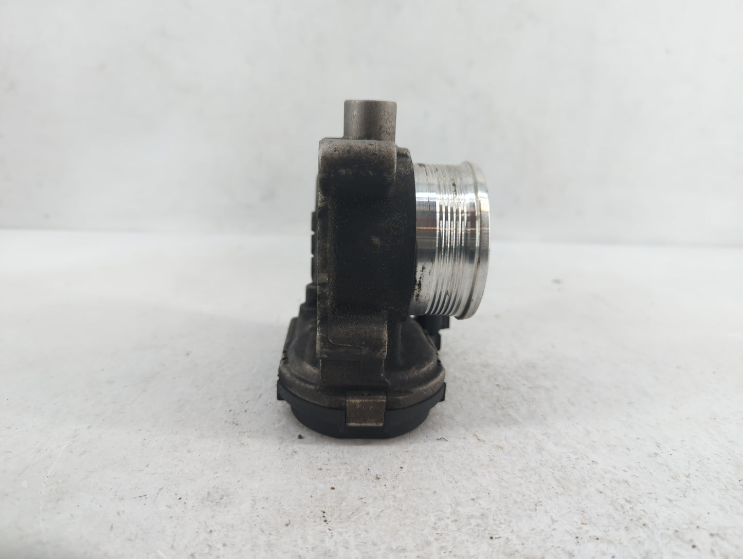 2012-2013 Ford Focus Throttle Body P/N:0280750585 0280750566, DS7E-9F991-BB, CM5E-9F991-AD Fits Fits 2012 2013 2014 2015 201
