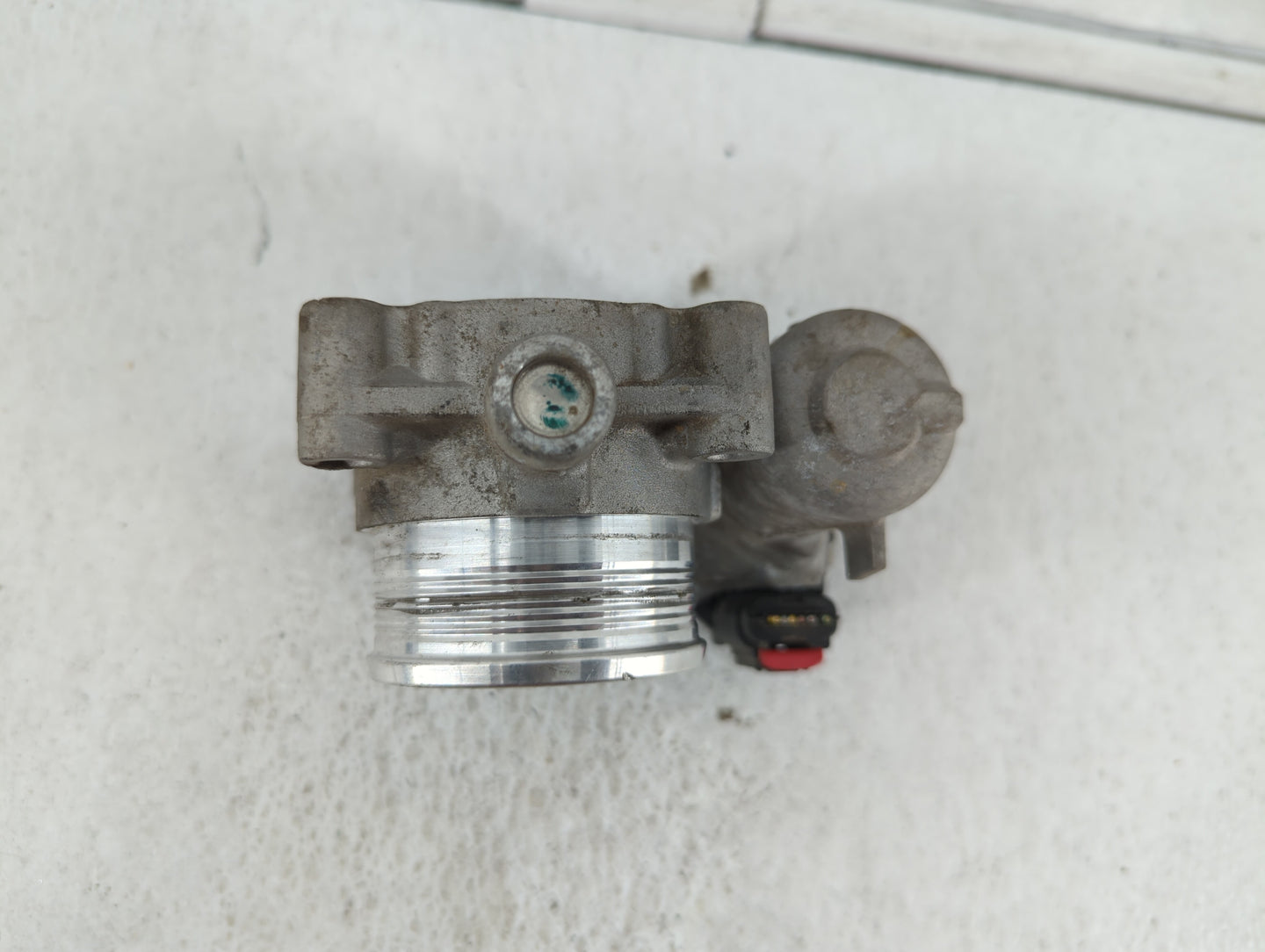 2012-2013 Ford Focus Throttle Body P/N:0280750585 0280750566, DS7E-9F991-BB, CM5E-9F991-AD Fits Fits 2012 2013 2014 2015 201