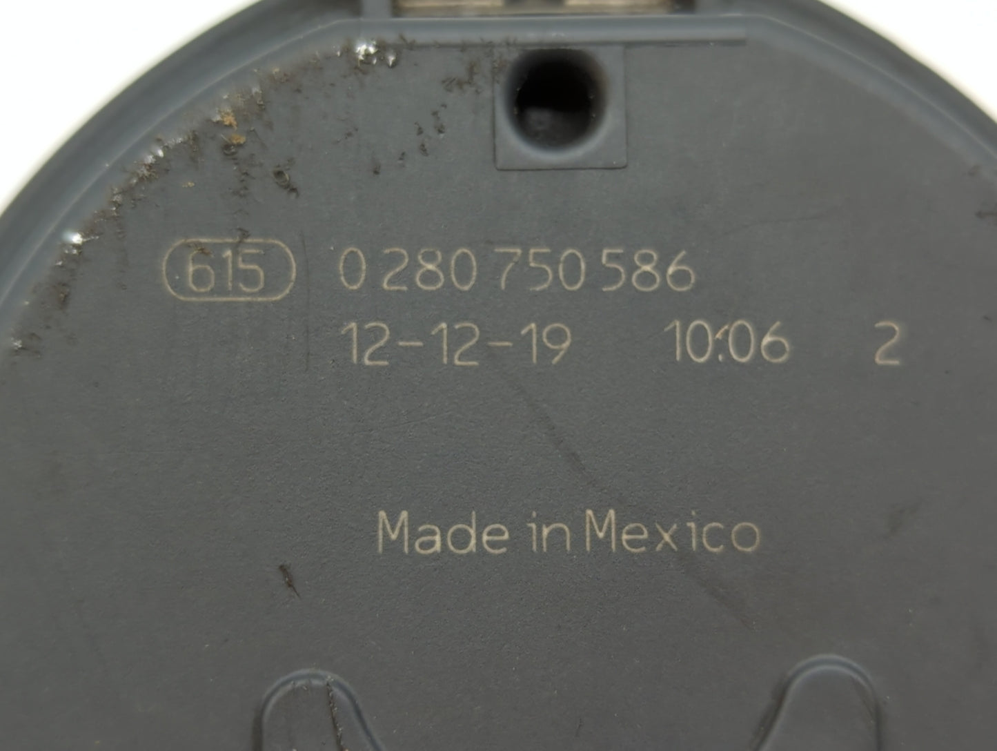 2012-2013 Ford Focus Throttle Body P/N:DS7E-9F991-BB CM5E-9F991-AD, CM5E-9F991-AC Fits Fits 2012 2013 2014 2015 2016 2017 OE
