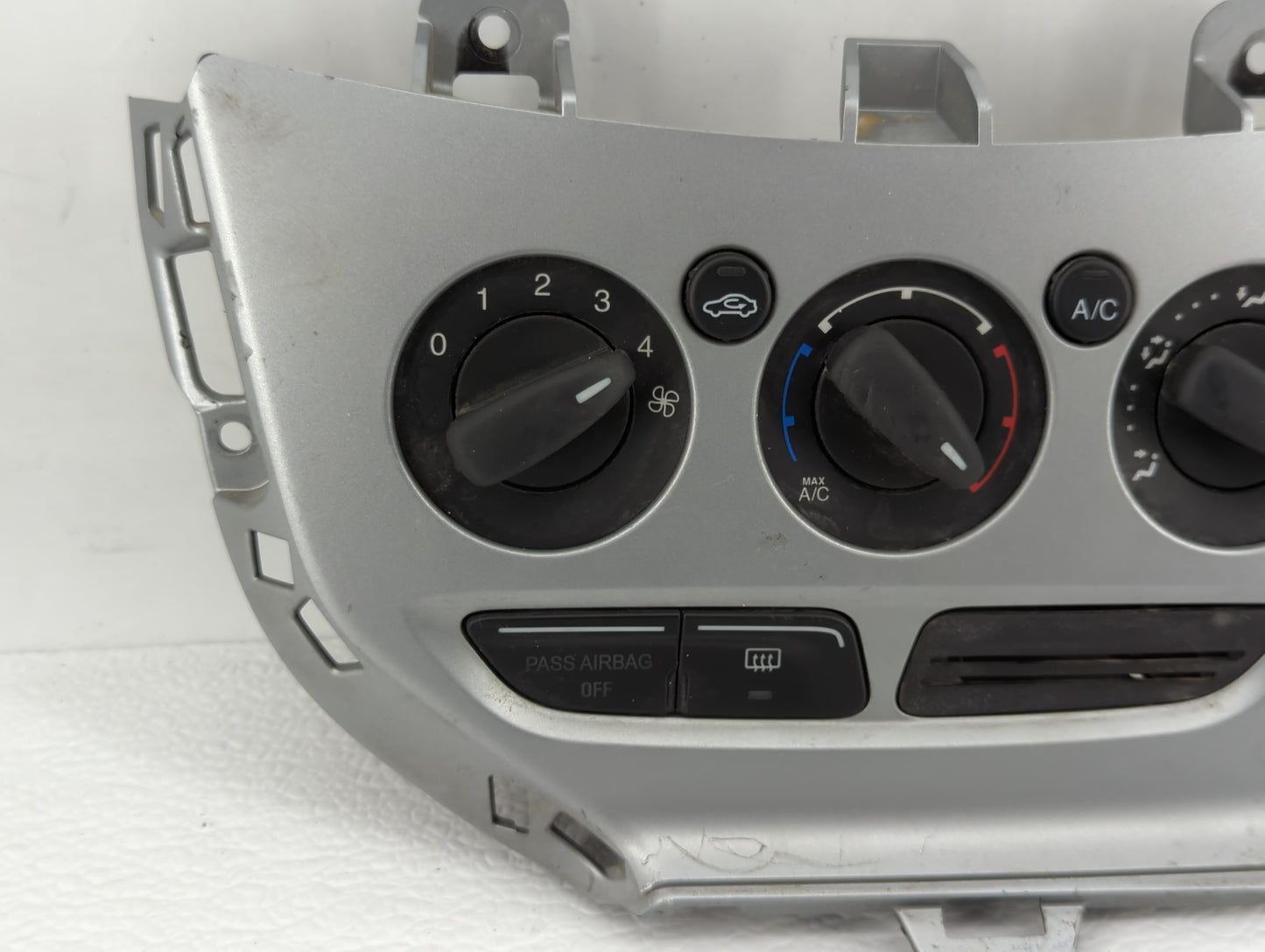 2013-2014 Ford Focus Climate Control Module Temperature AC/Heater Replacement P/N:CM5T-19980-AF CM5T-19980-AE Fits Fits 2013