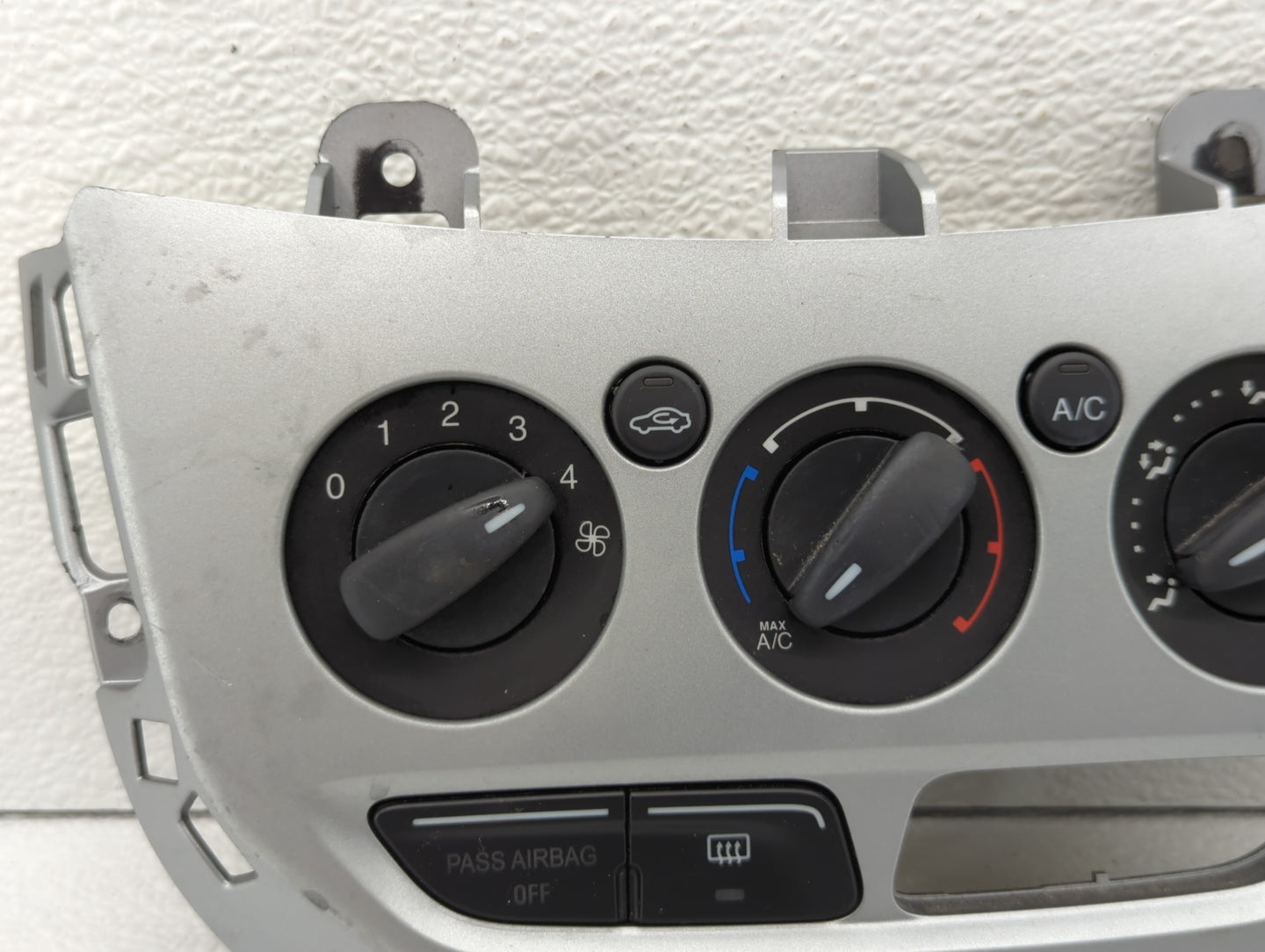 2013-2014 Ford Focus Climate Control Module Temperature AC/Heater Replacement P/N:CM5T-19980-AE CM5T-19980-AF Fits Fits 2013