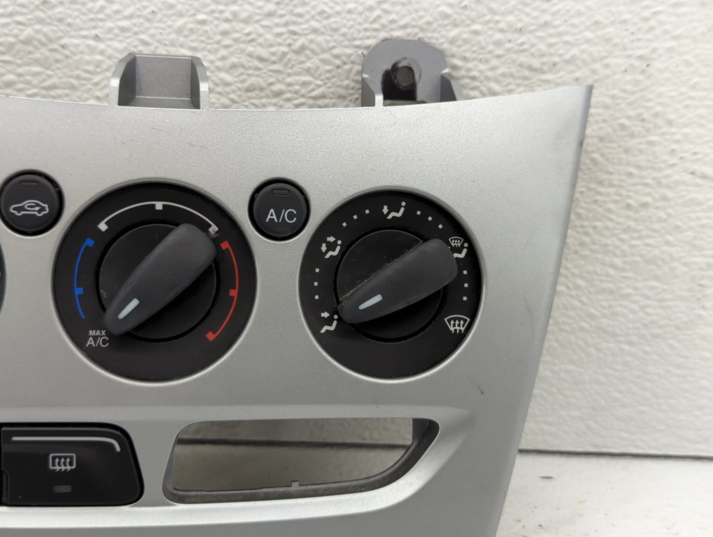 2013-2014 Ford Focus Climate Control Module Temperature AC/Heater Replacement P/N:CM5T-19980-AE CM5T-19980-AF Fits Fits 2013